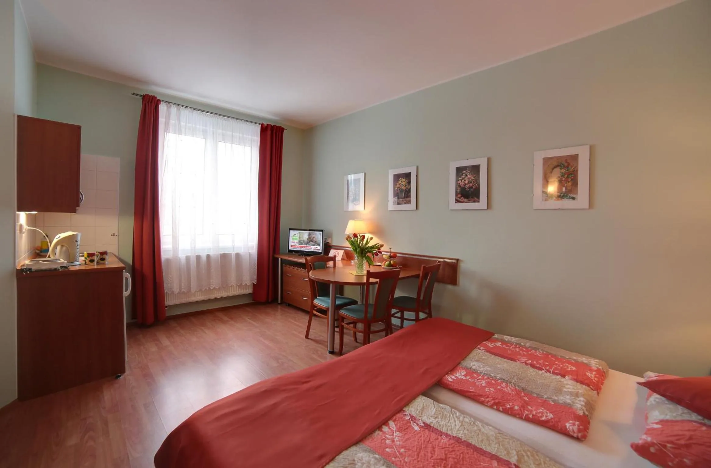 TV and multimedia, Bed in Penzion Fan