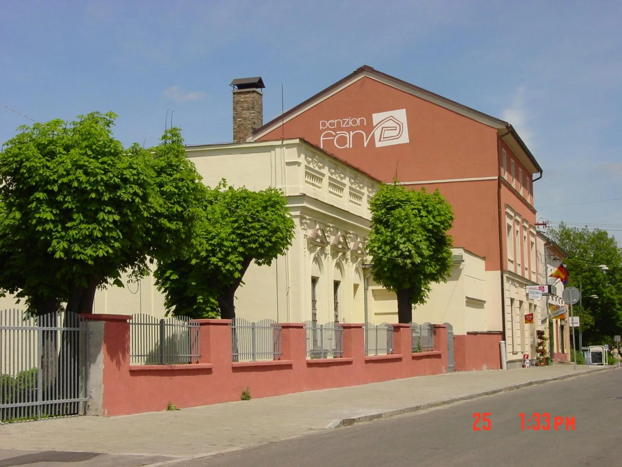 Facade/entrance in Penzion Fan