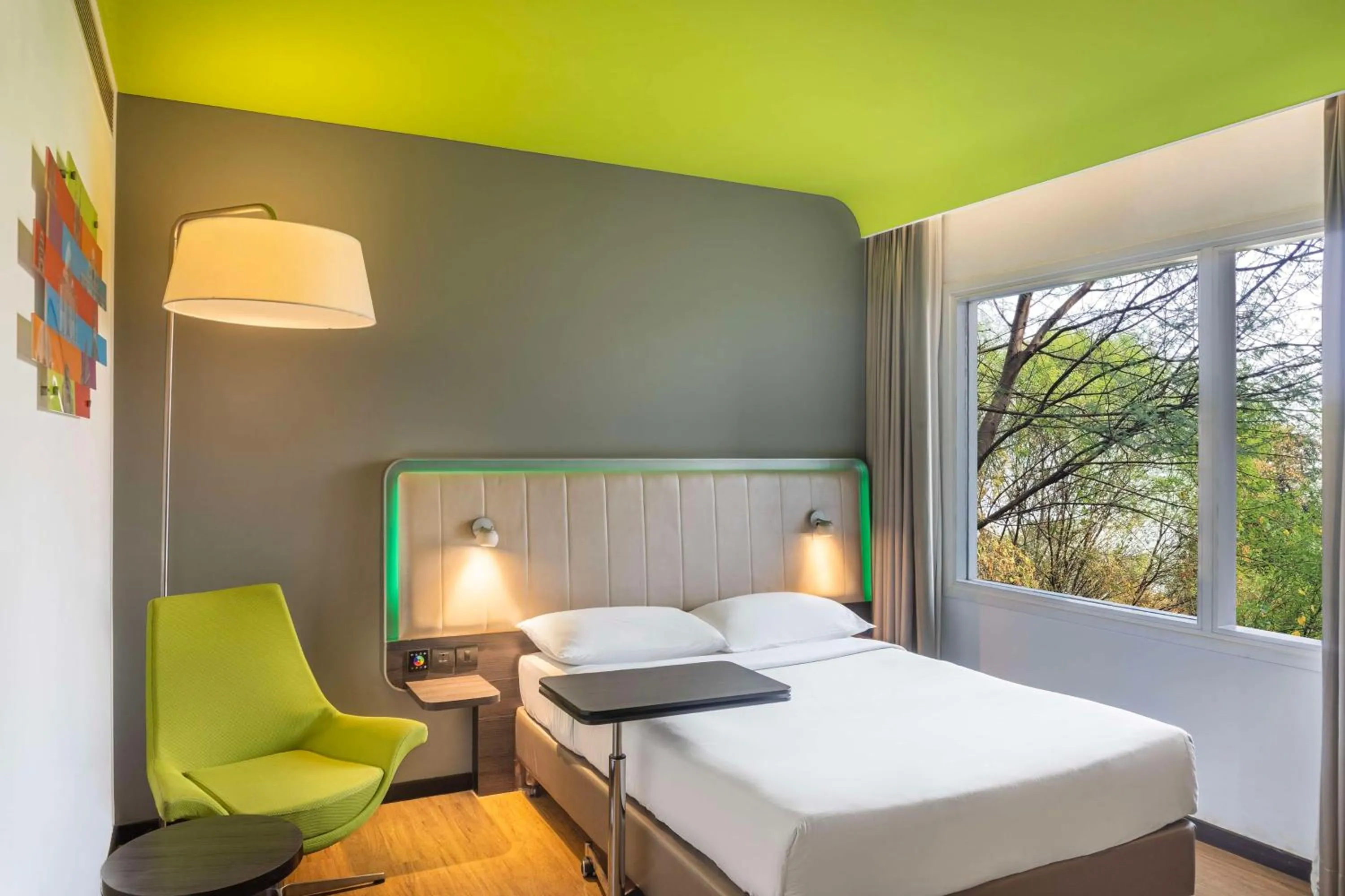 Bedroom, Bed in Park Inn by Radisson,South Delhi