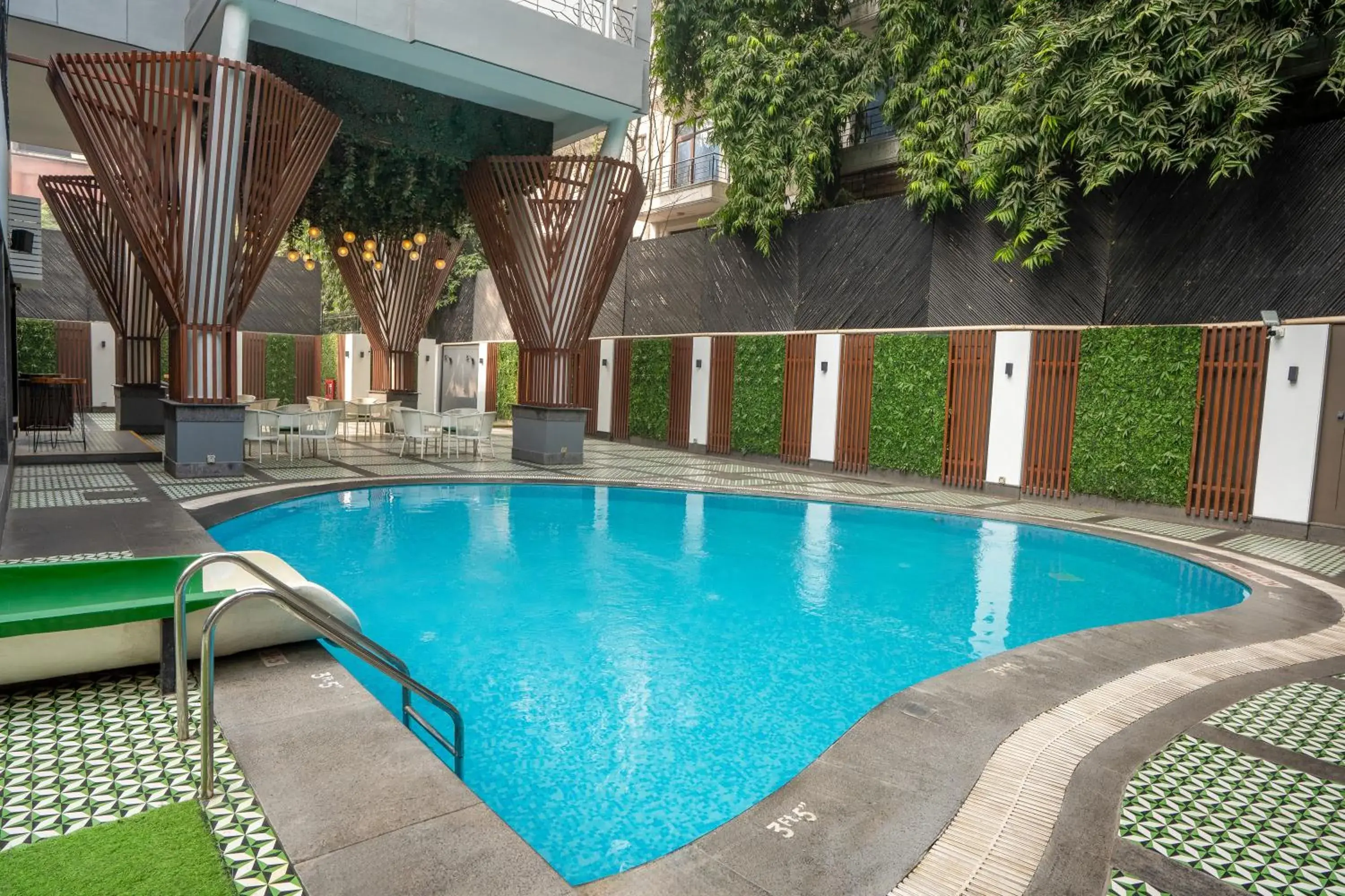 Swimming pool in Park Inn by Radisson,South Delhi Swimming pool in Park Inn by Radisson,South Delhi