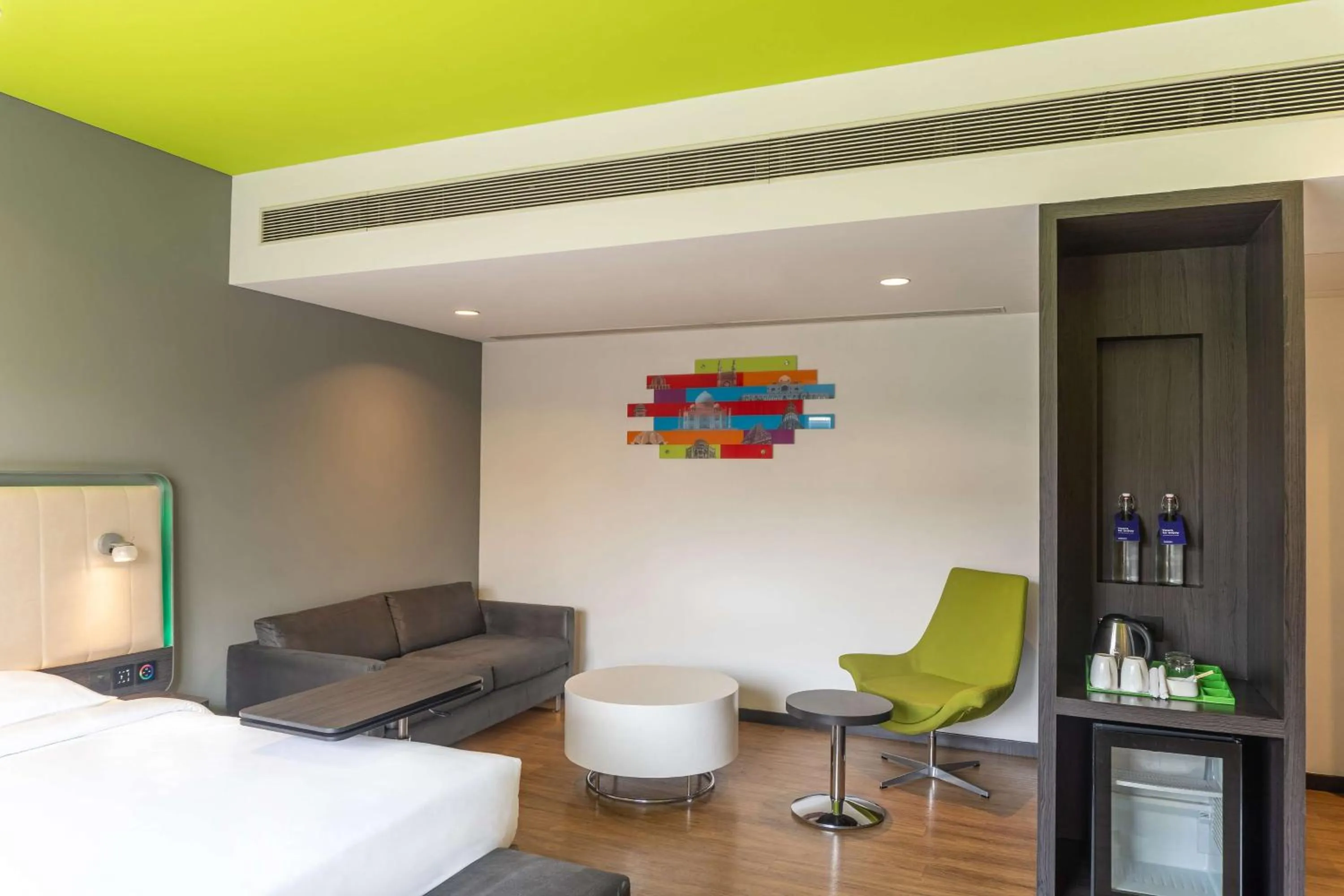 Bedroom, Bed in Park Inn by Radisson,South Delhi