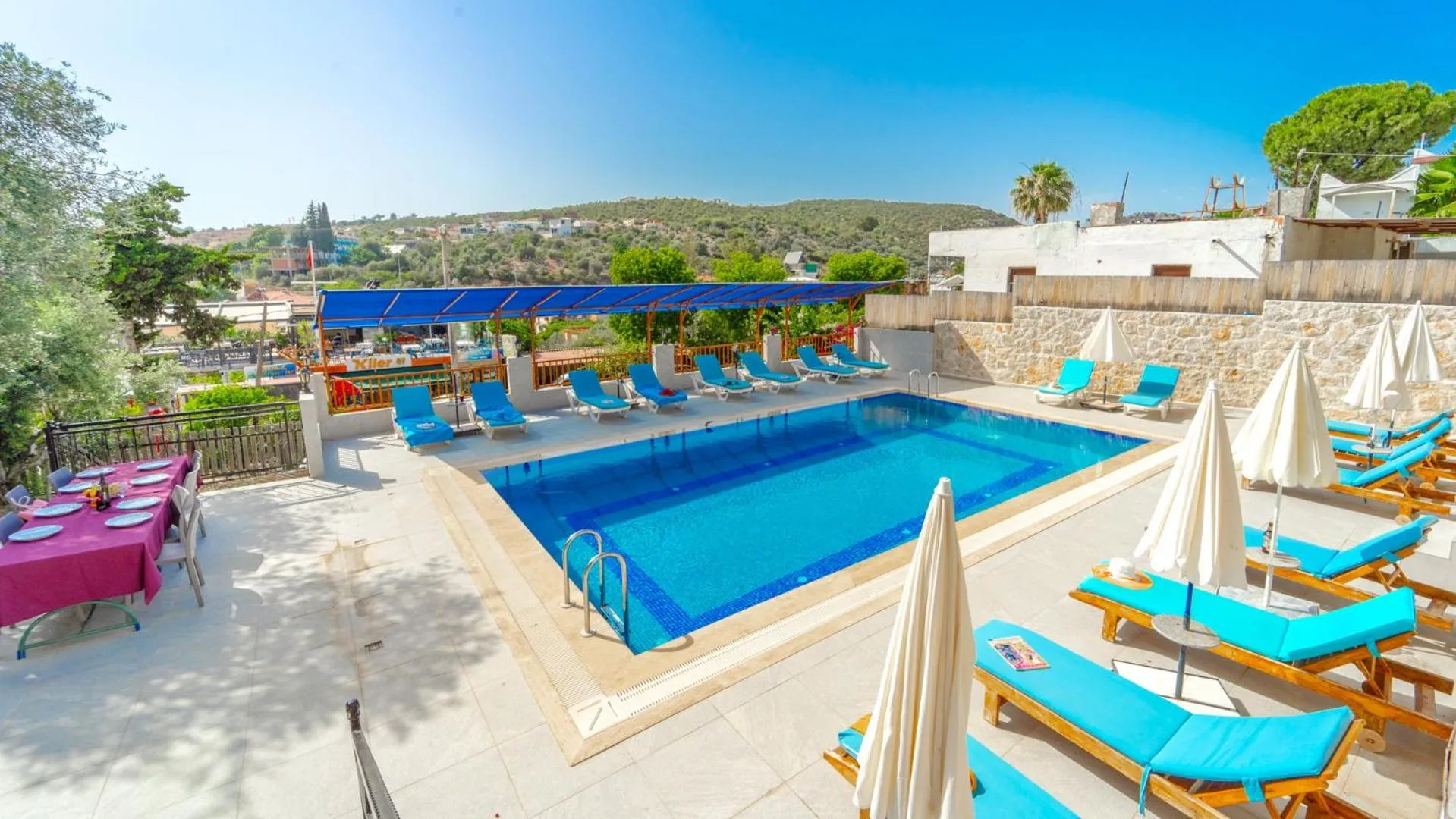 Pool view in St. Nicholas Pension