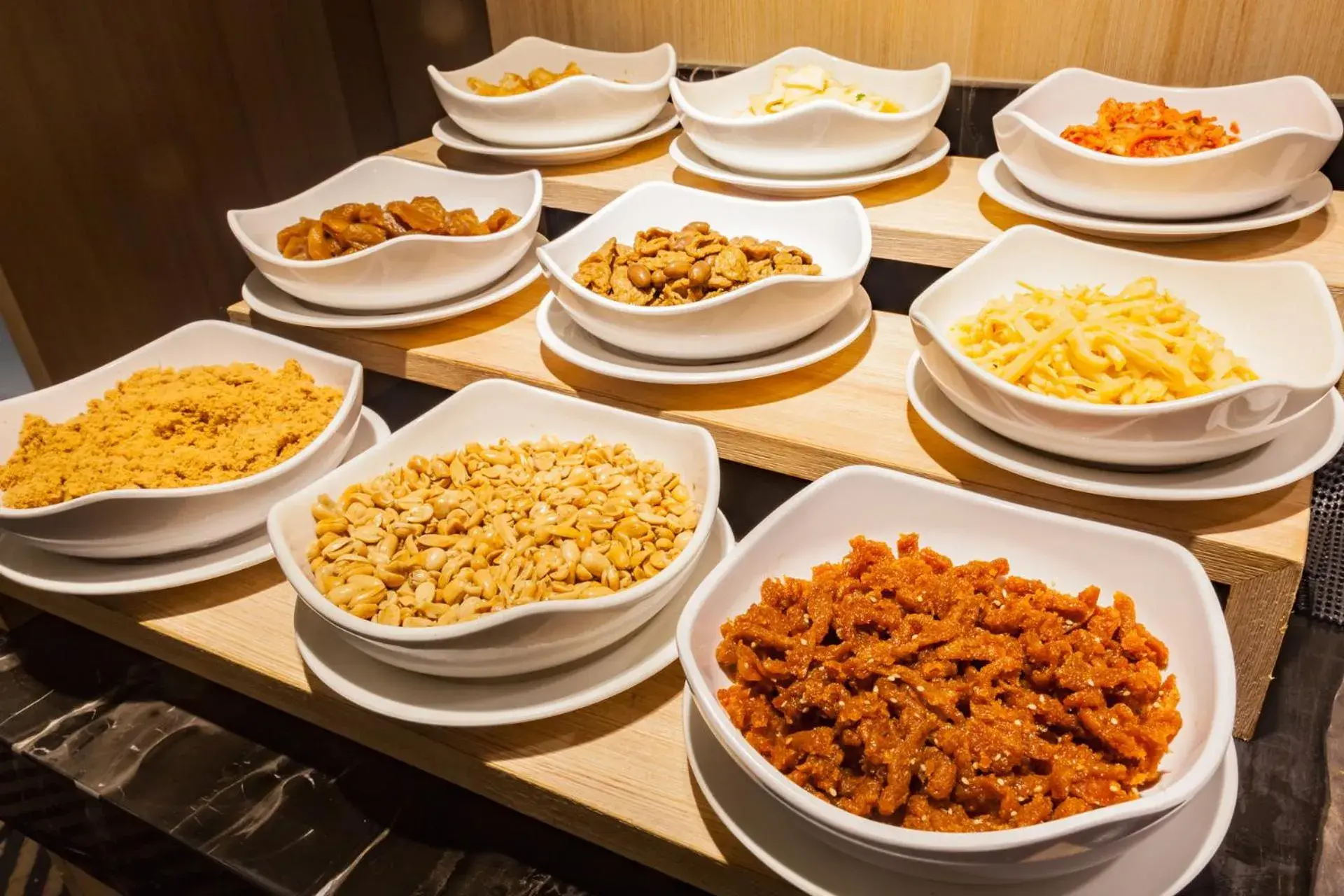 Breakfast in Pacific Business Hotel Breakfast in Pacific Business Hotel