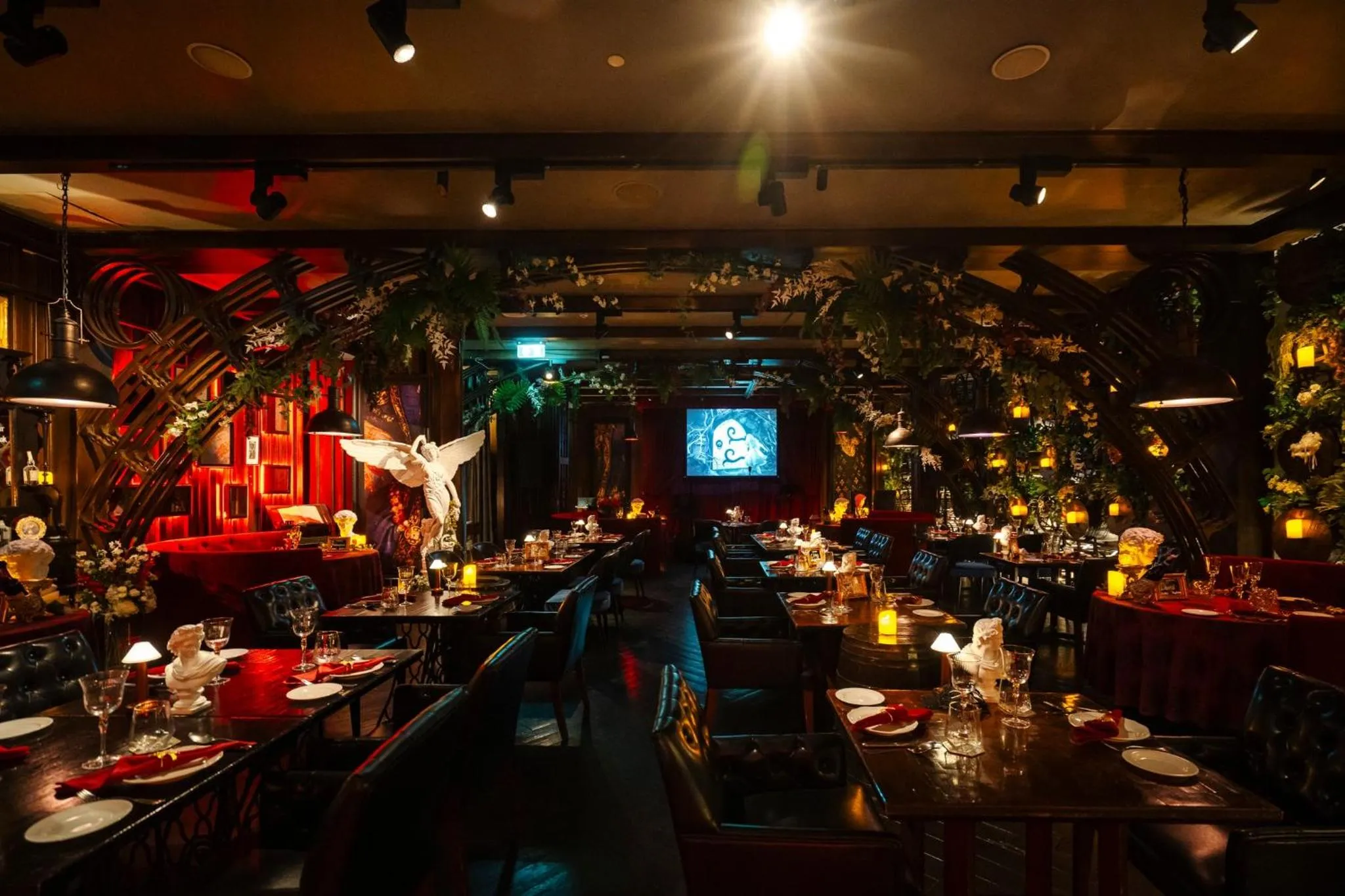 Restaurant/places to eat in Hotel Muse Bangkok, Autograph Collection by Marriott