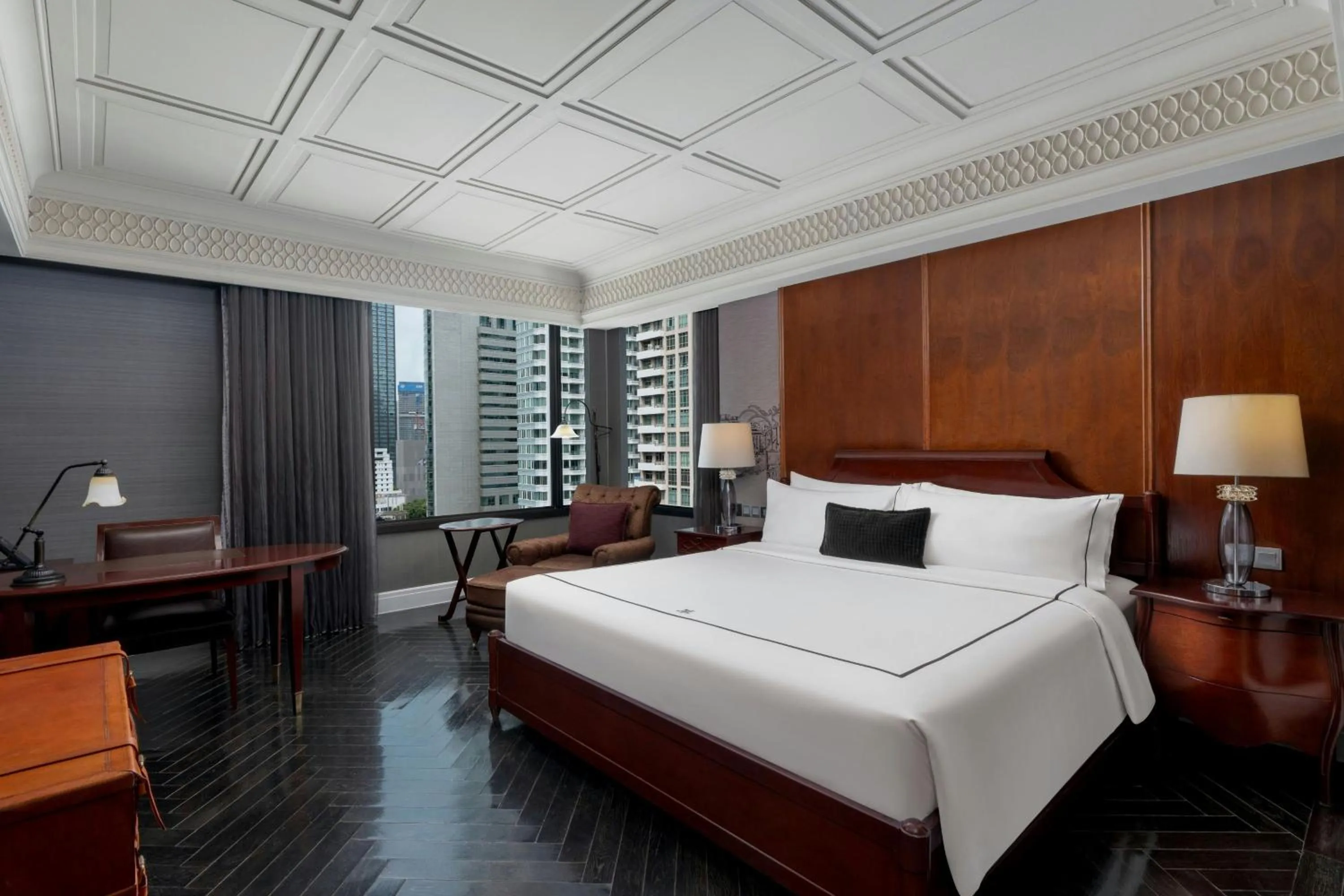 Photo of the whole room, Bed in Hotel Muse Bangkok, Autograph Collection