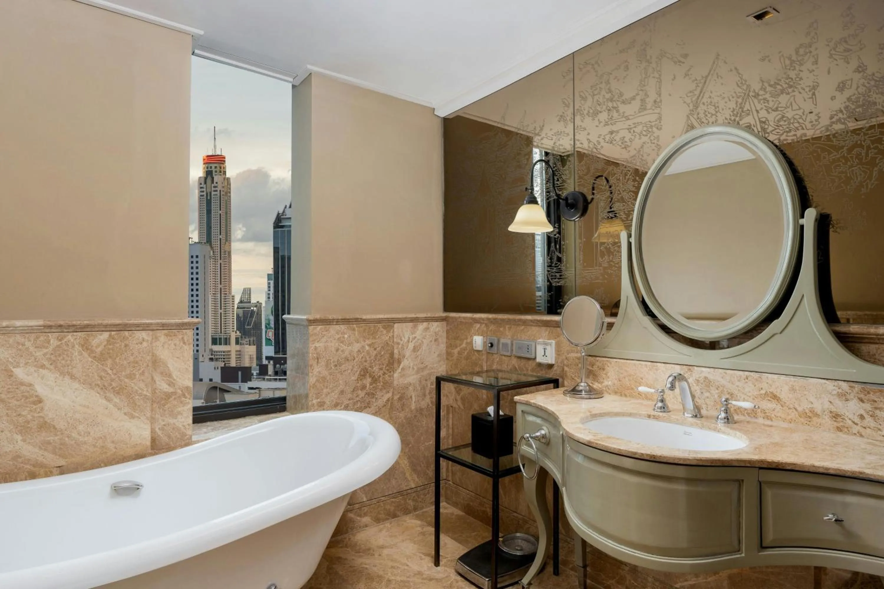 Photo of the whole room in Hotel Muse Bangkok, Autograph Collection