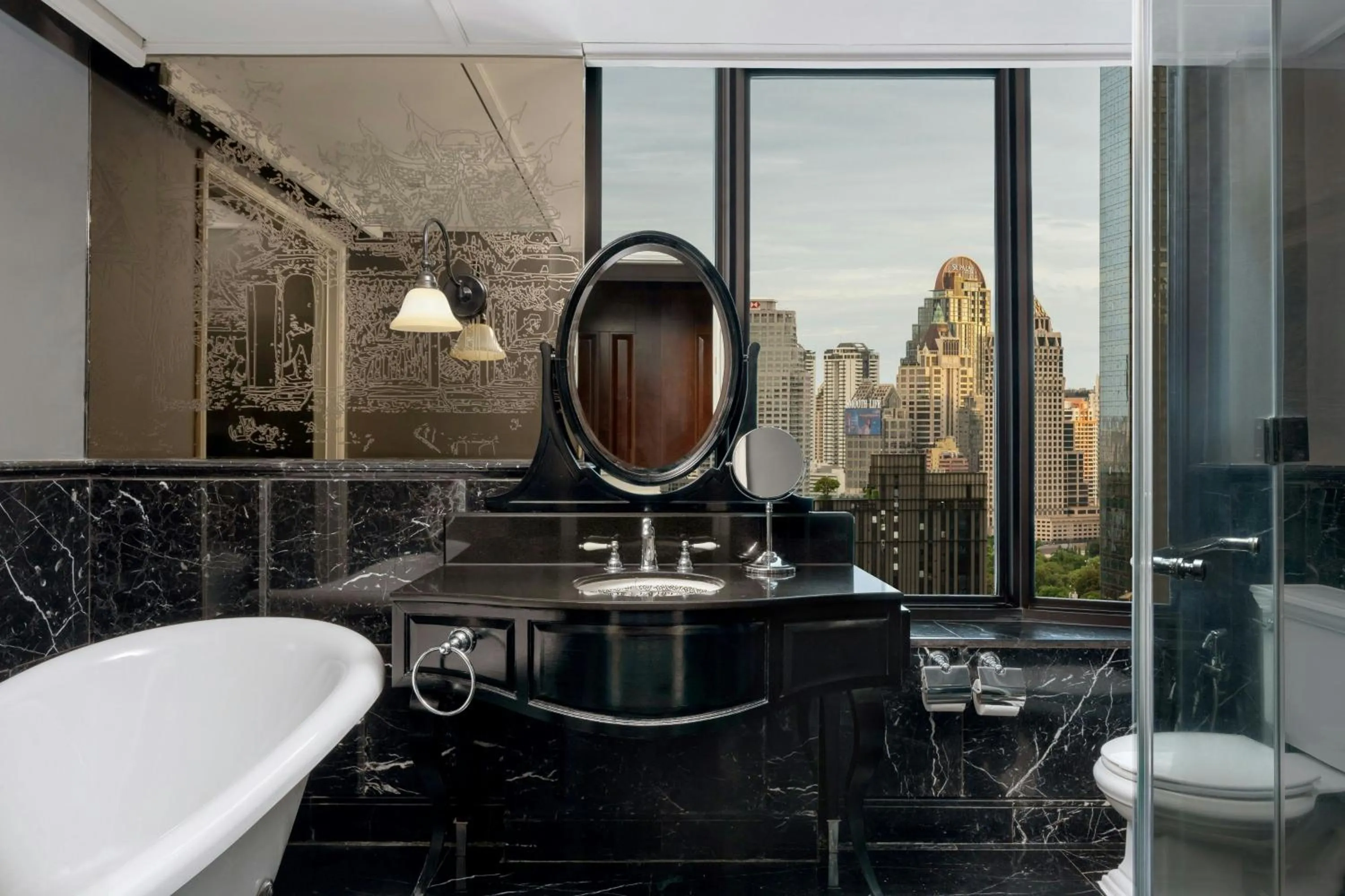 Photo of the whole room in Hotel Muse Bangkok, Autograph Collection