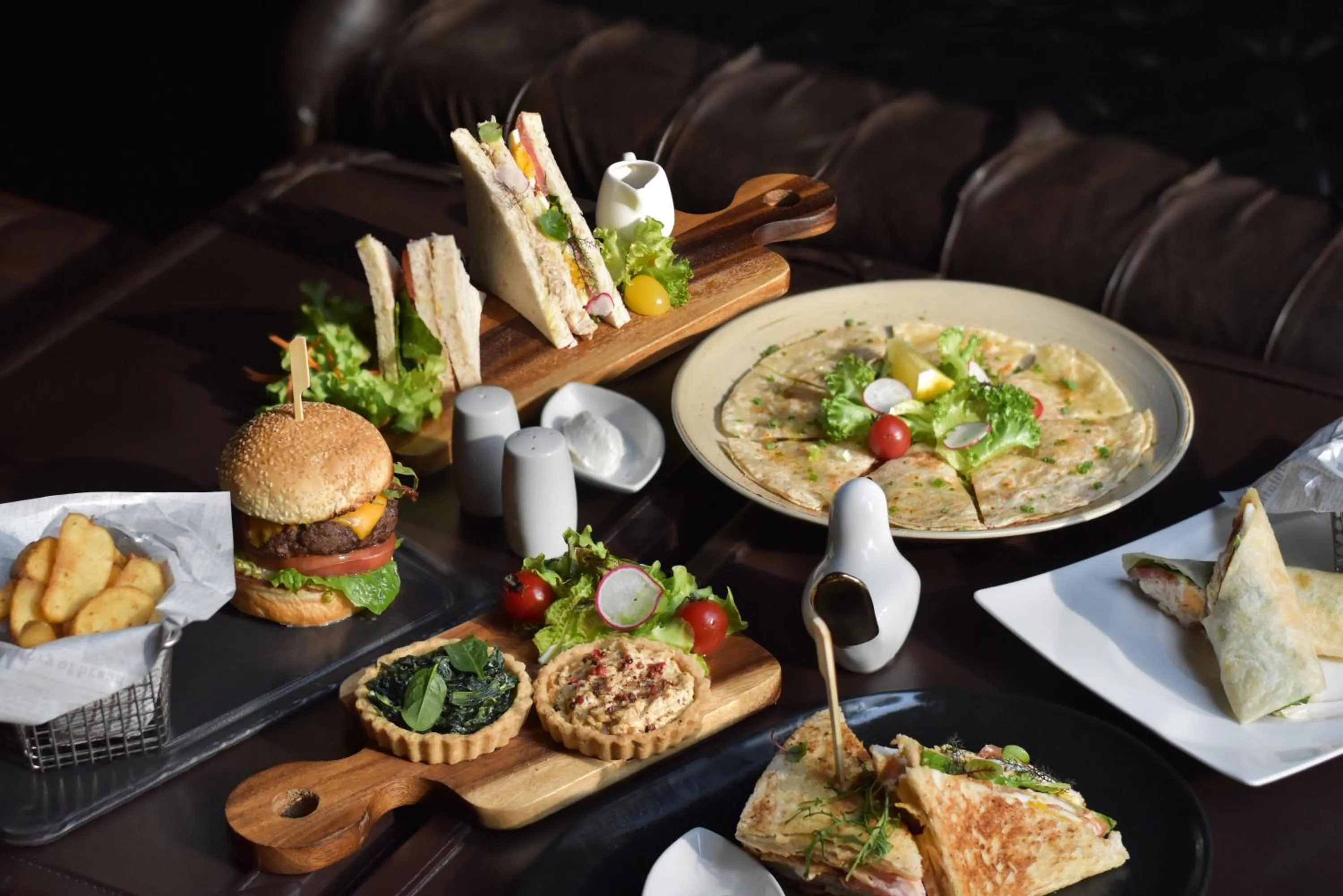 Food and drinks in Hotel Muse Bangkok, Autograph Collection