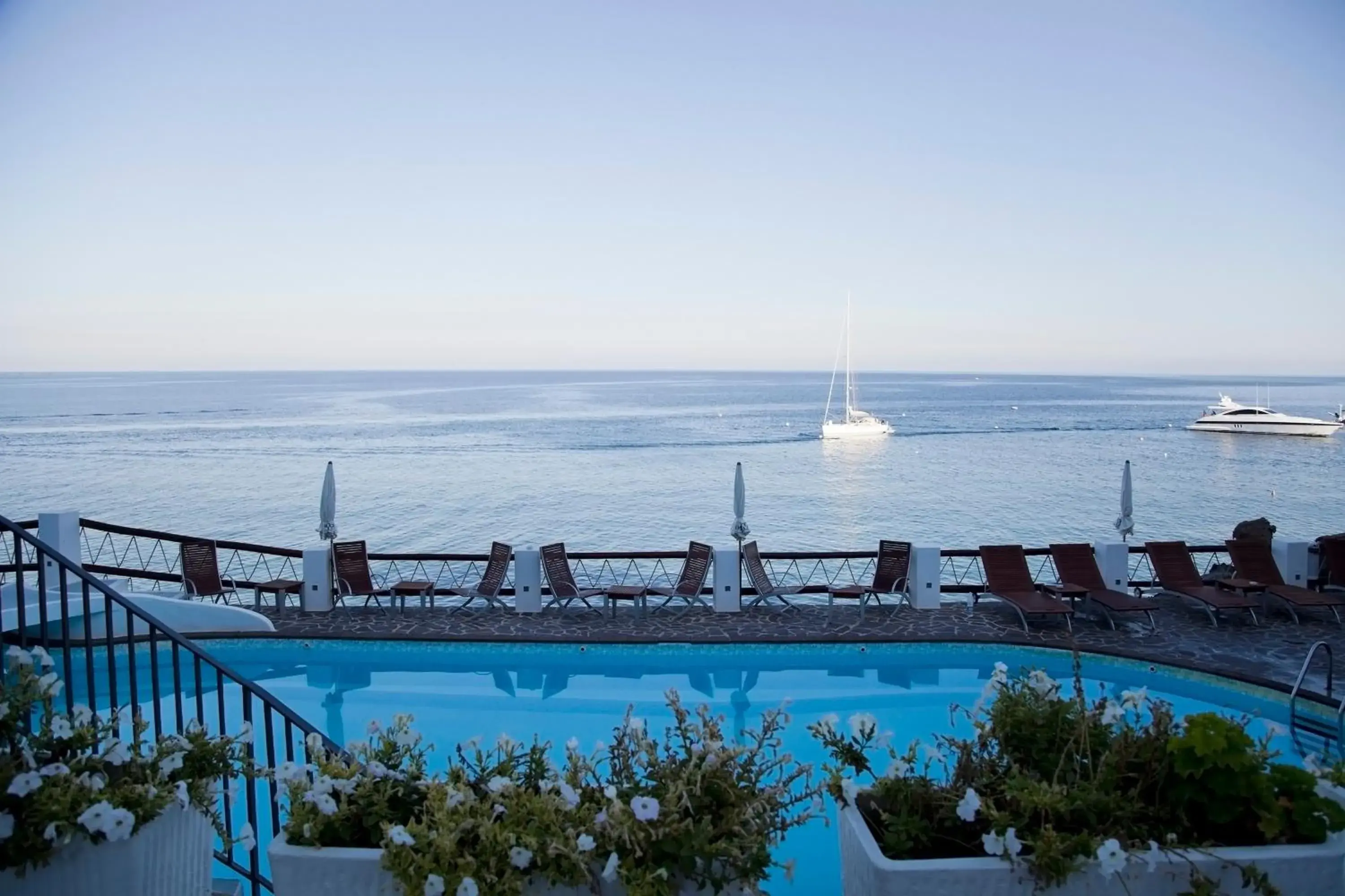 View (from property/room), Swimming Pool in Hotel Cincotta