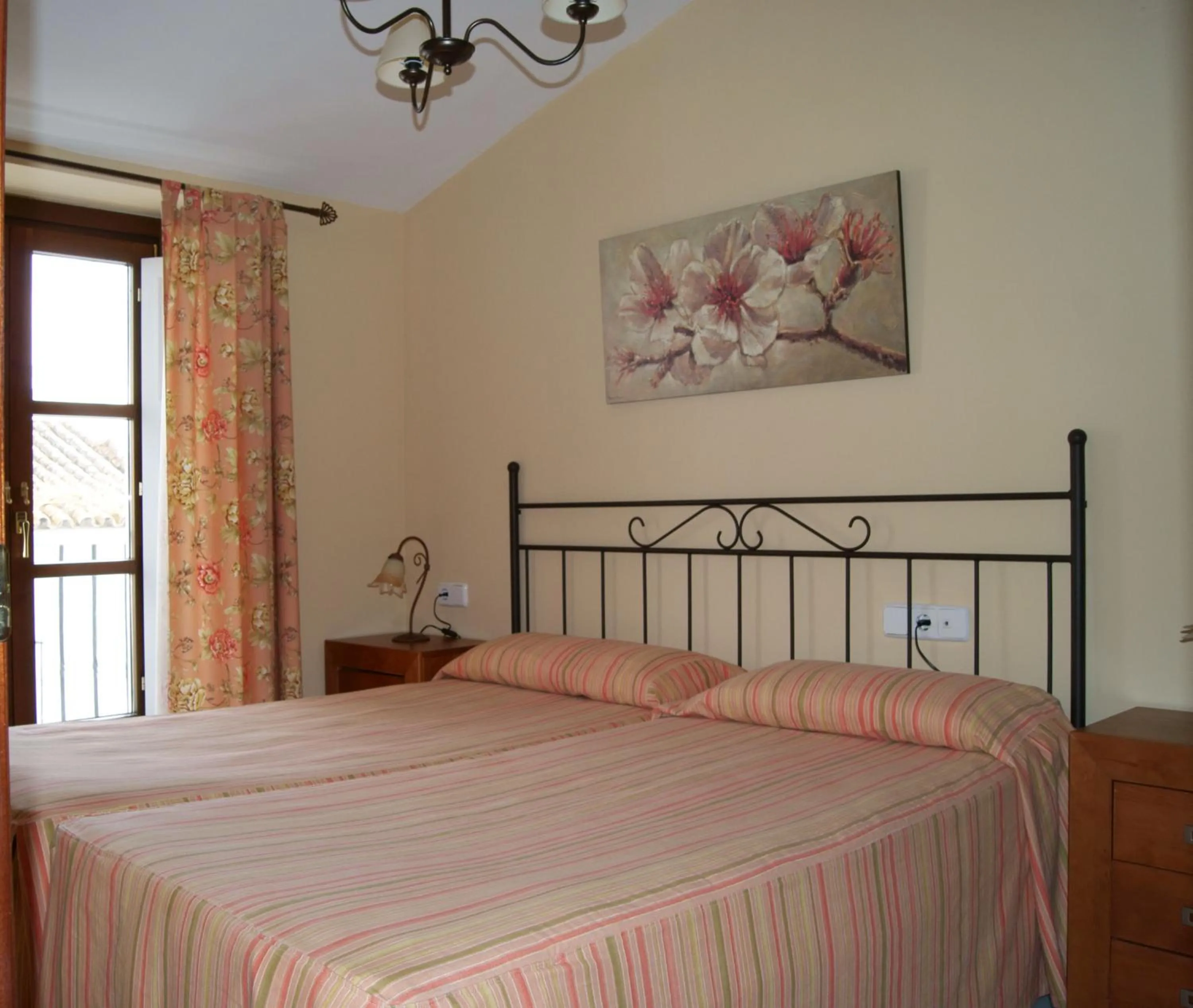 Photo of the whole room, Bed in Casa Palacio Luna