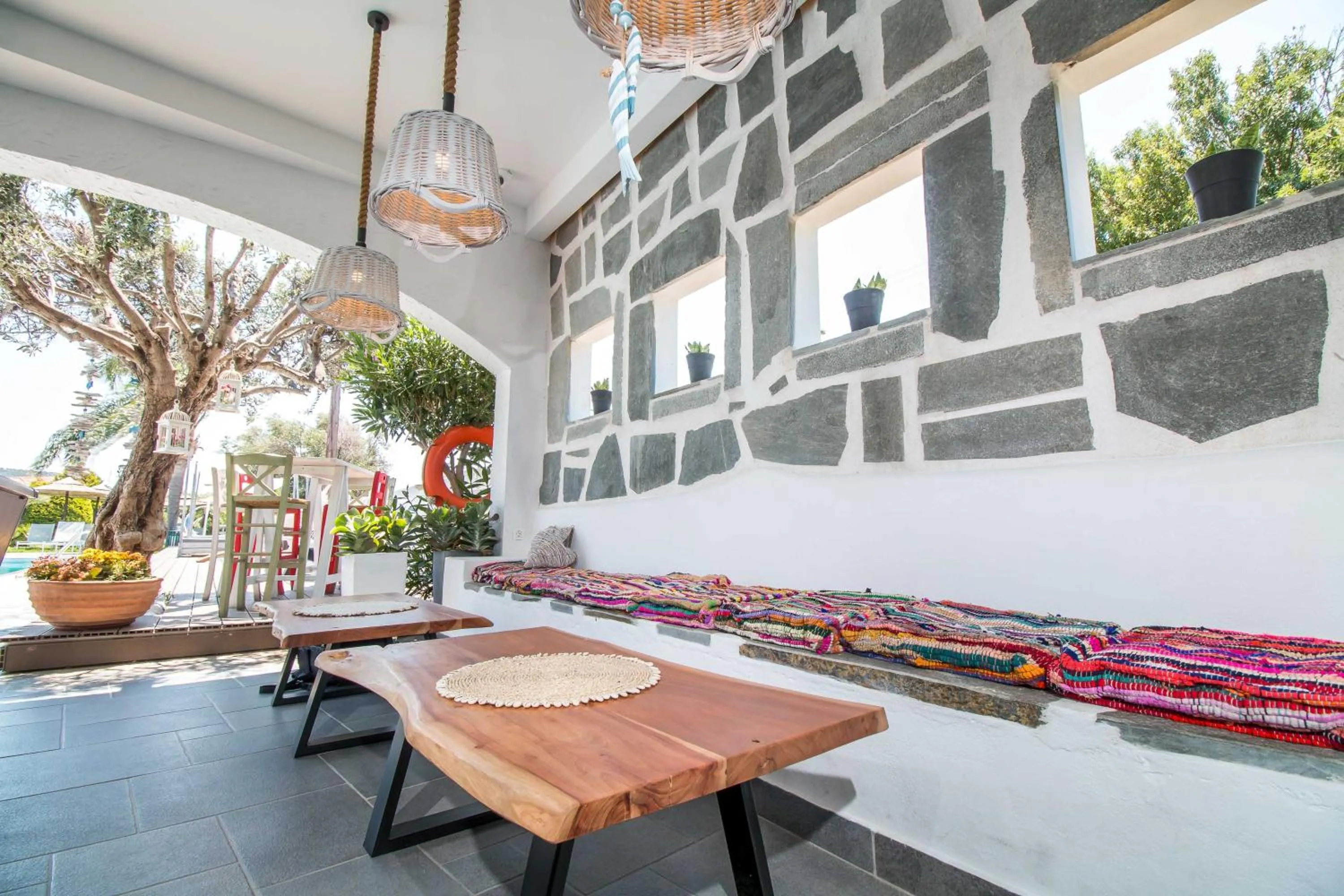 Restaurant/places to eat in Malibu Boutique Studios & Bungalows