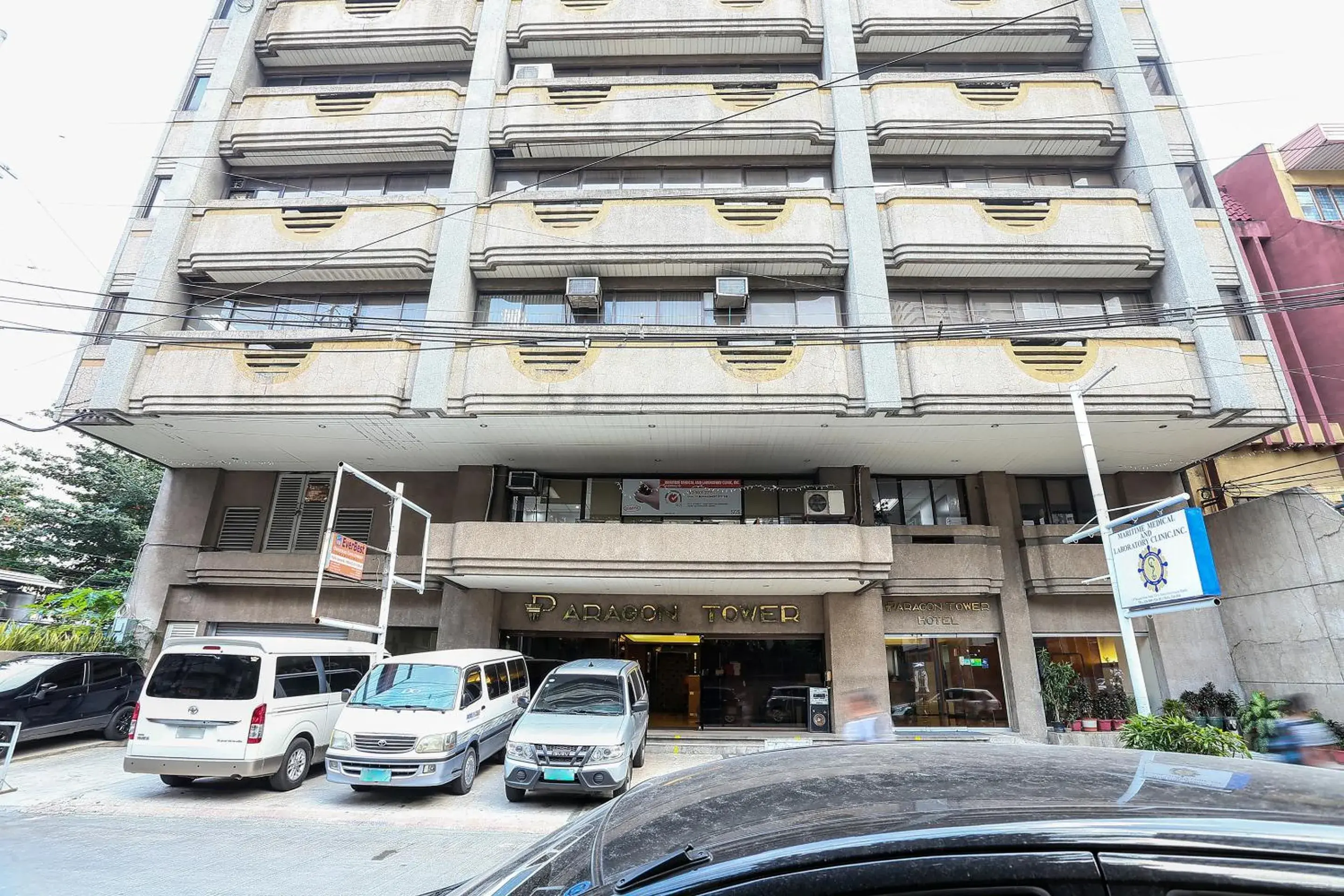 Property building in Paragon Tower Hotel Property building in Paragon Tower Hotel