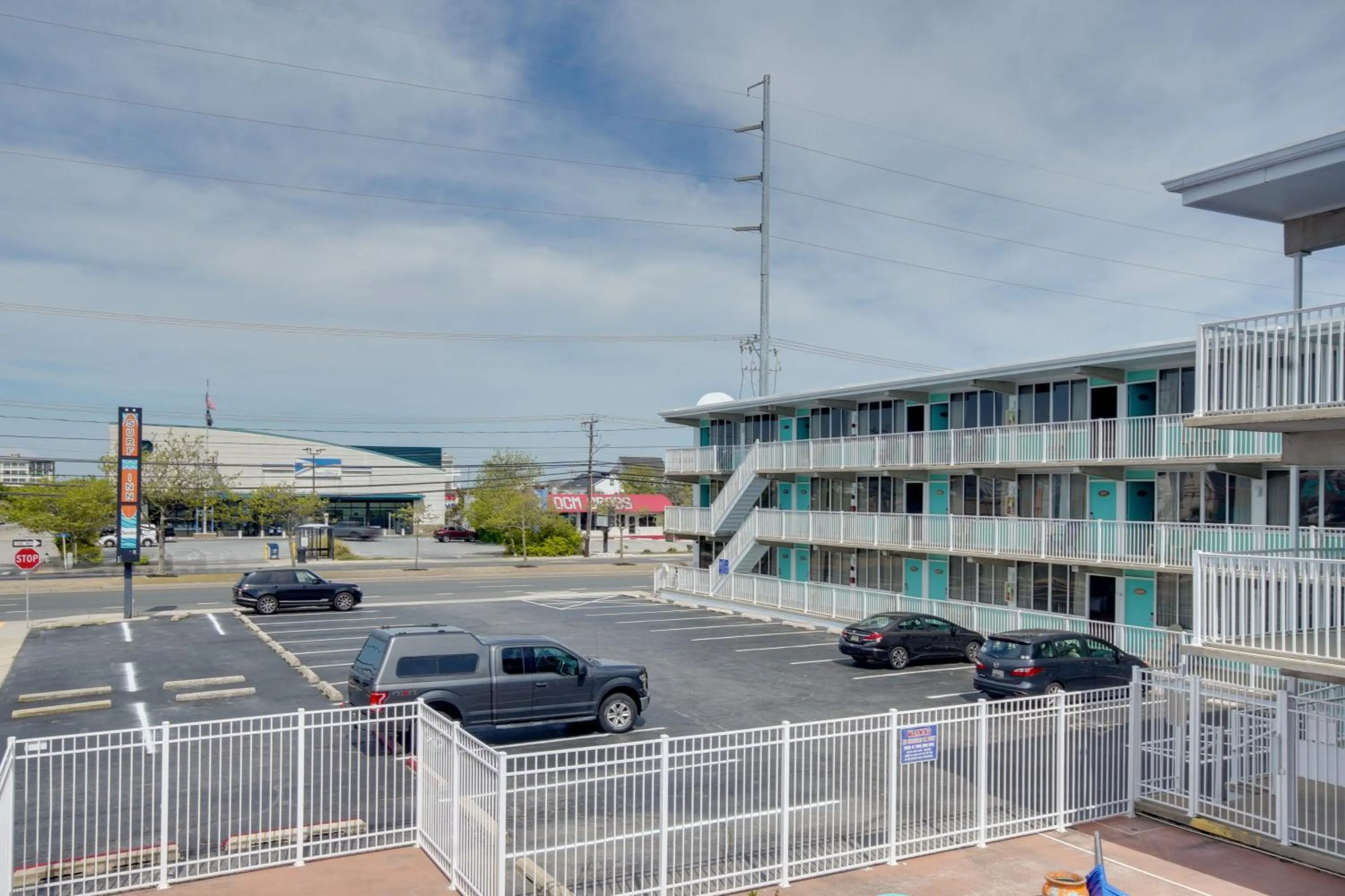 Surf Inn Suites