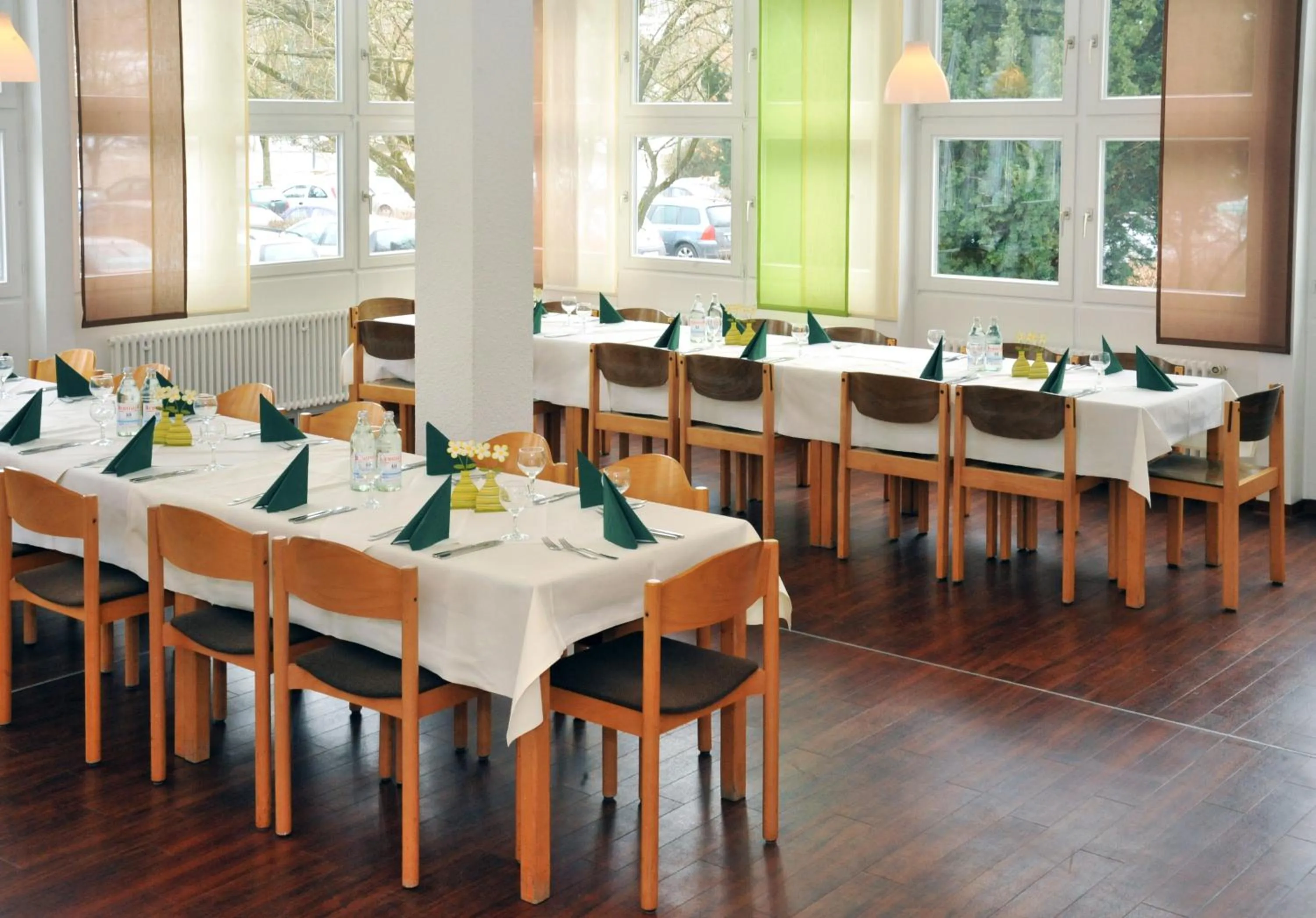 Restaurant/places to eat in Tagungshaus Wernau