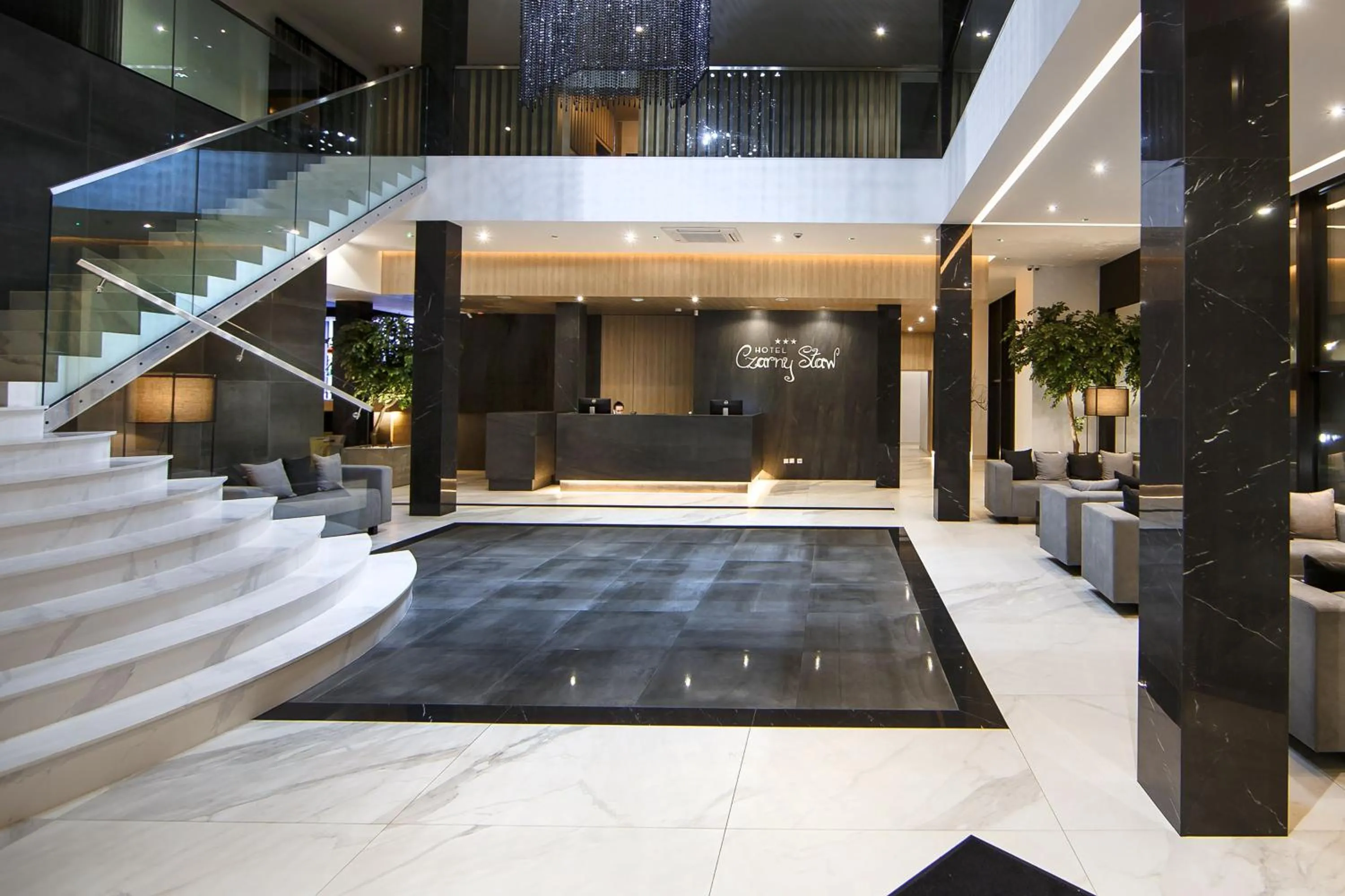 Lobby or reception in Czarny Staw