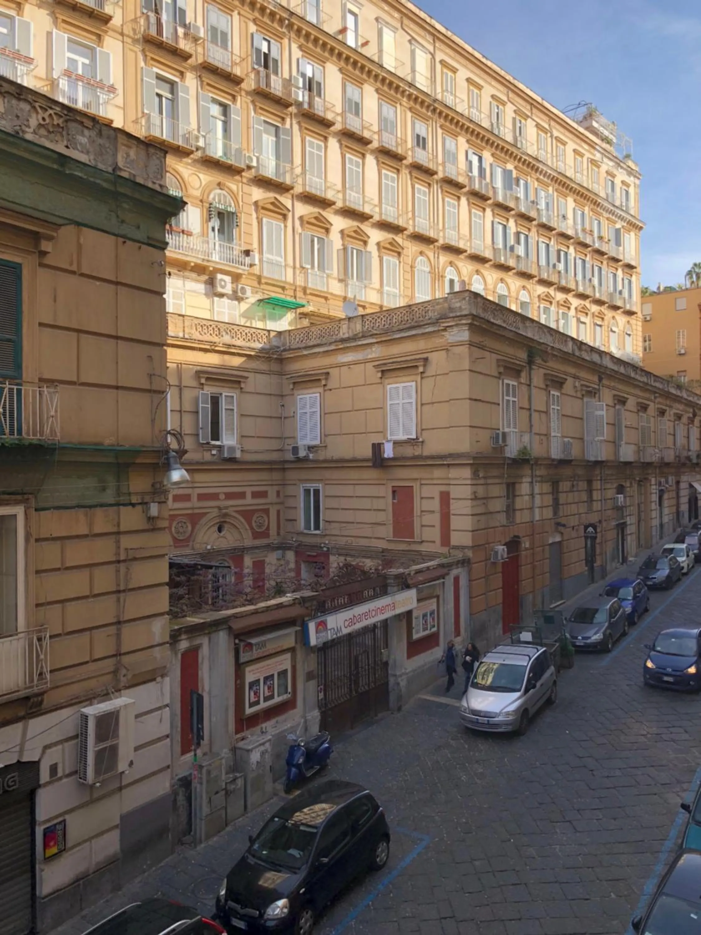 Street view in B&B Martucci Avenue