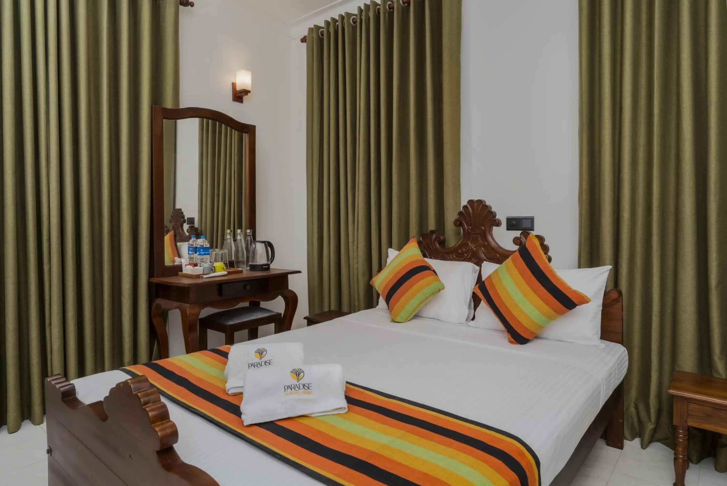 Bedroom, Bed in Paradise Holiday Village