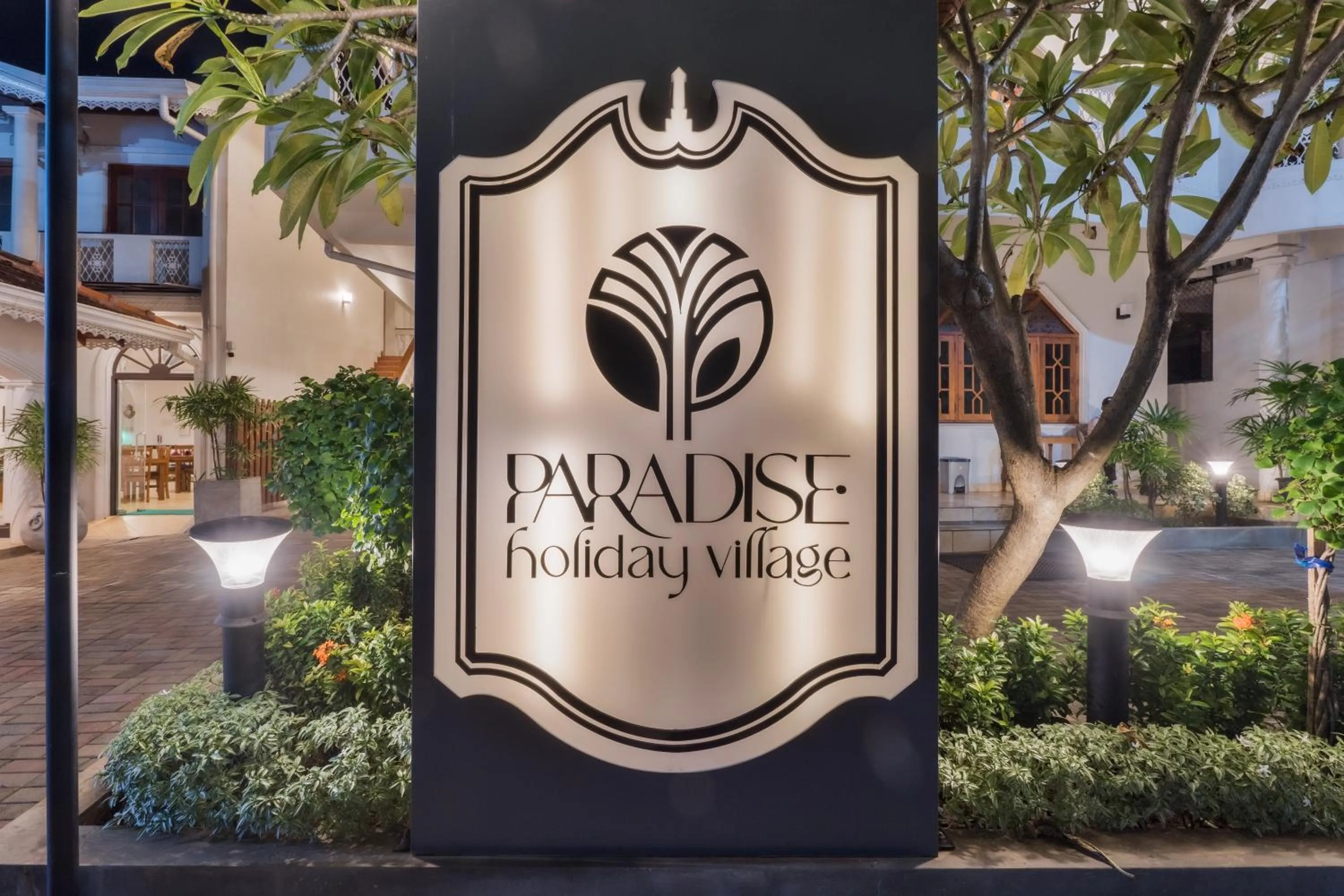 Property building in Paradise Holiday Village