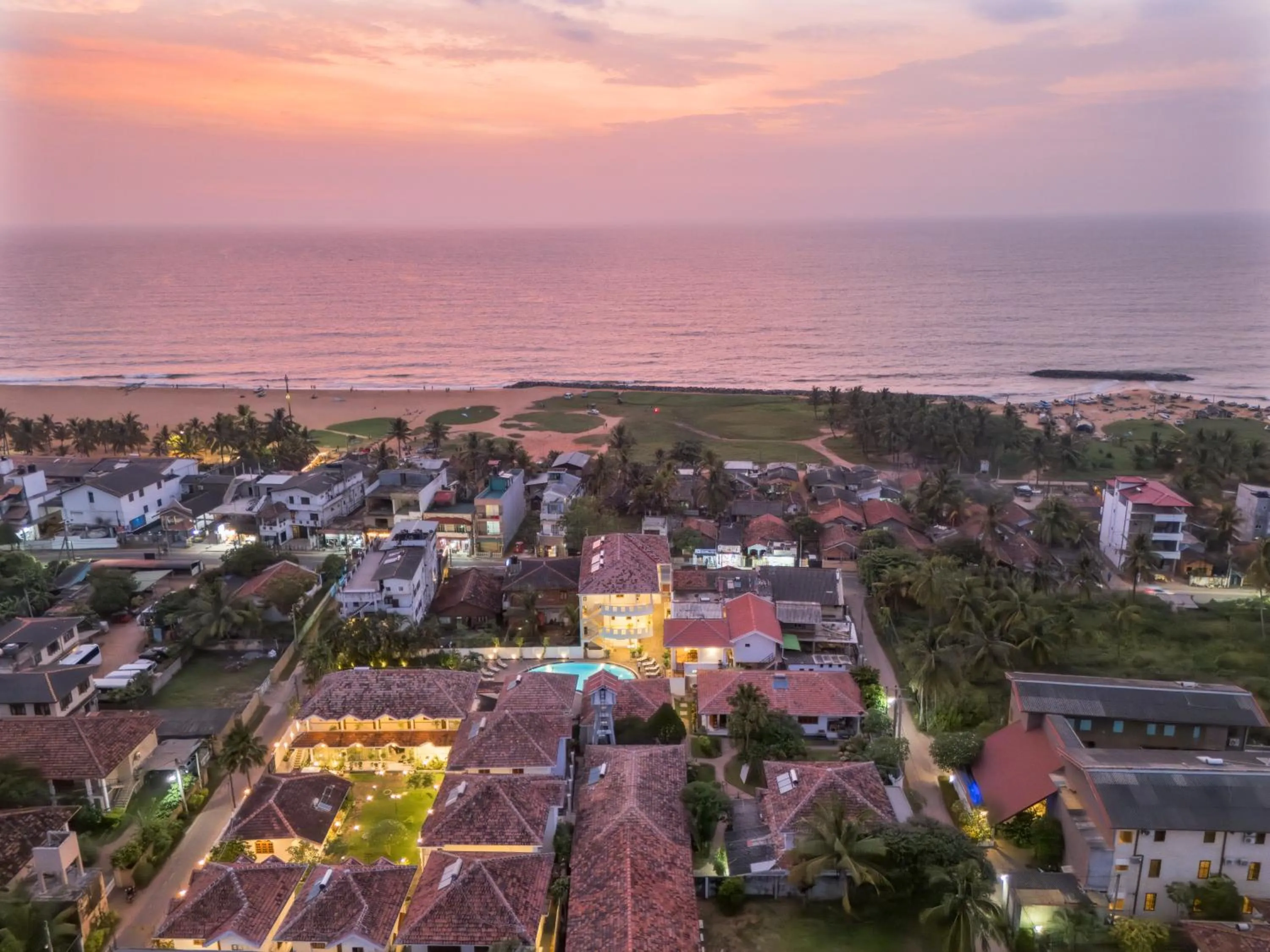 Property building in Paradise Holiday Village