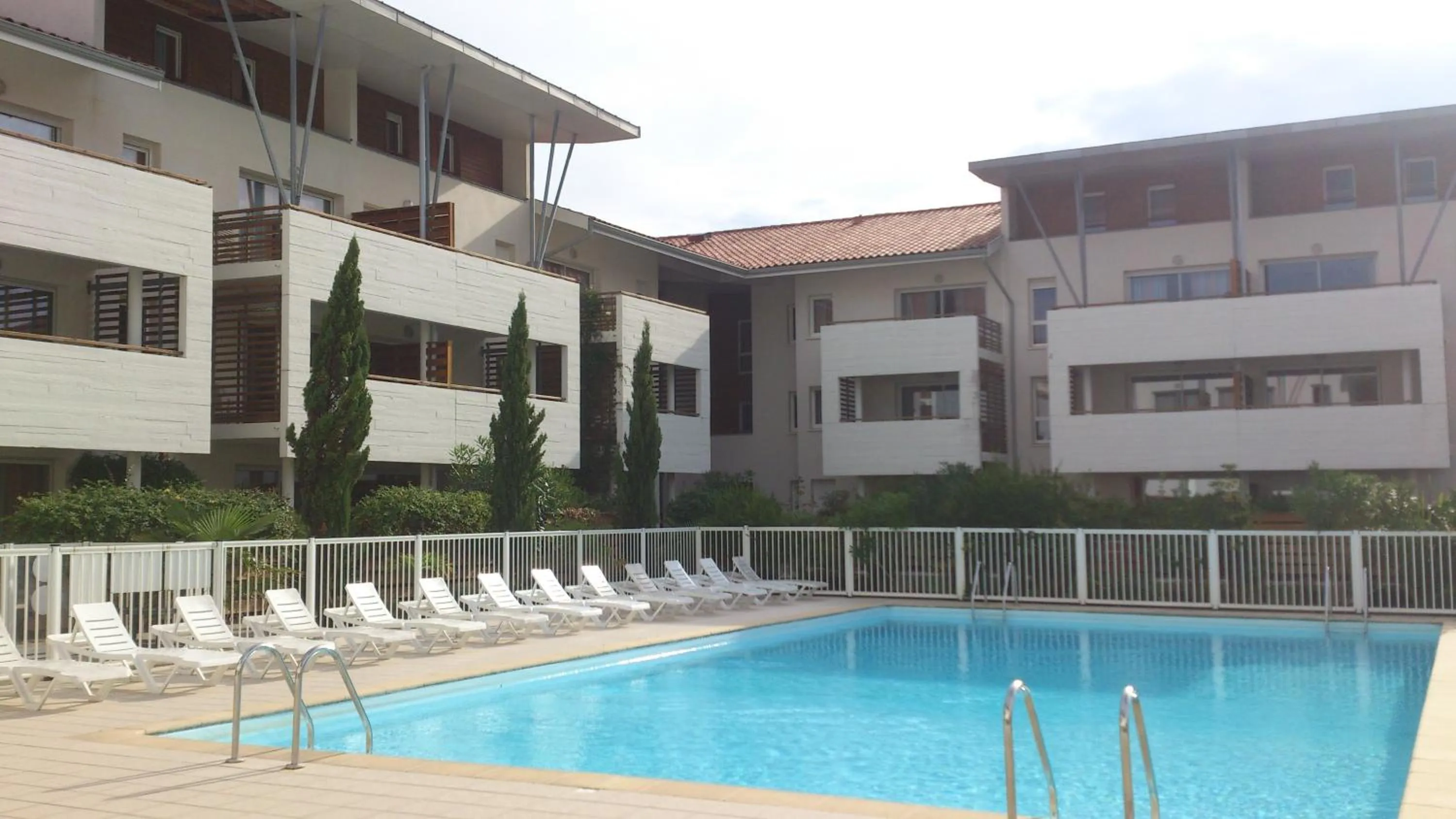 Swimming pool in Résidence Néméa Les Terrasses de l'Océan