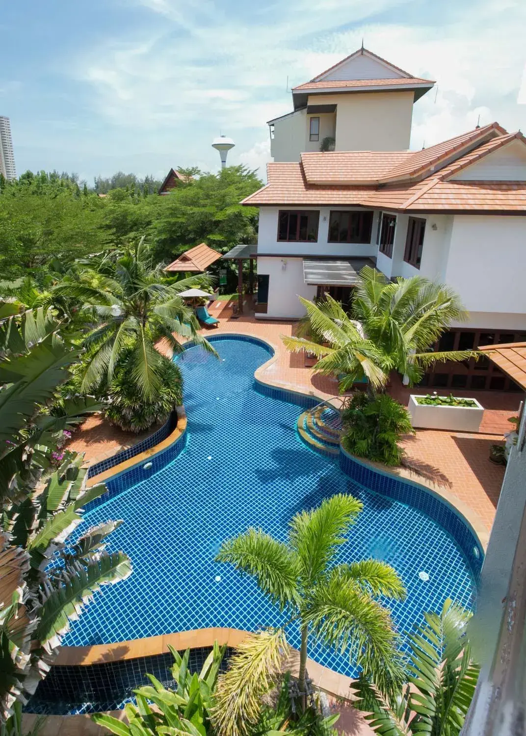 Swimming pool in The Oriental Tropical Beach at VIP Resort Swimming pool in The Oriental Tropical Beach at VIP Resort