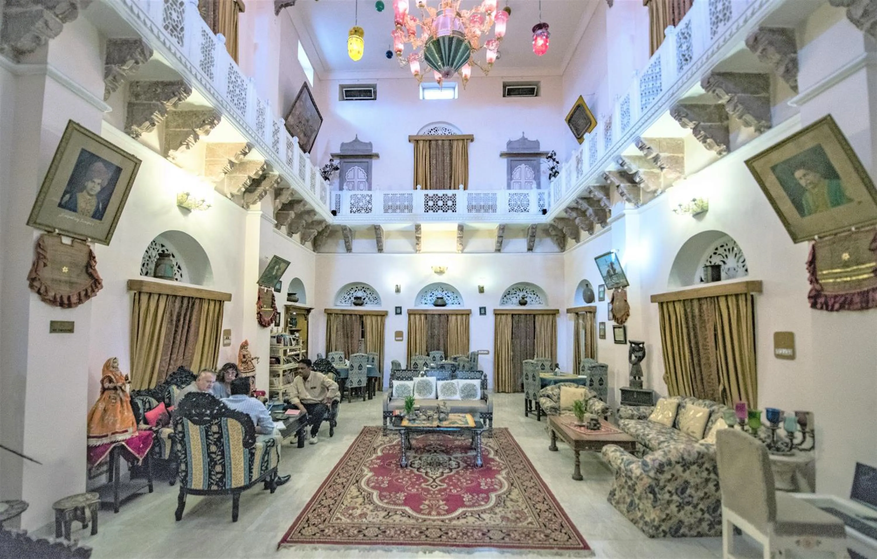 Restaurant/places to eat in The Kothi Heritage