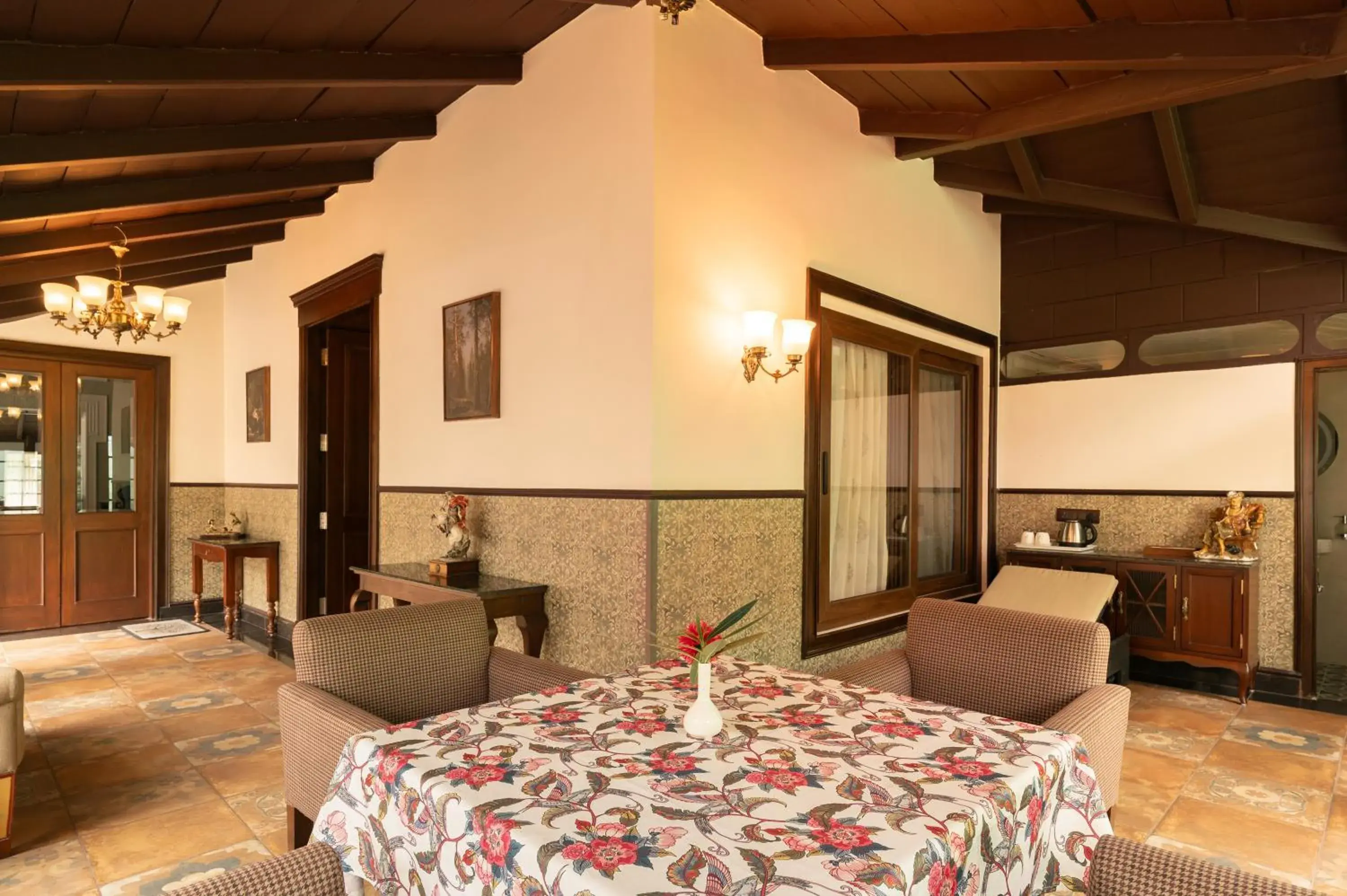 Living room, Bed in Vikram Vintage Inn Living room, Bed in Vikram Vintage Inn