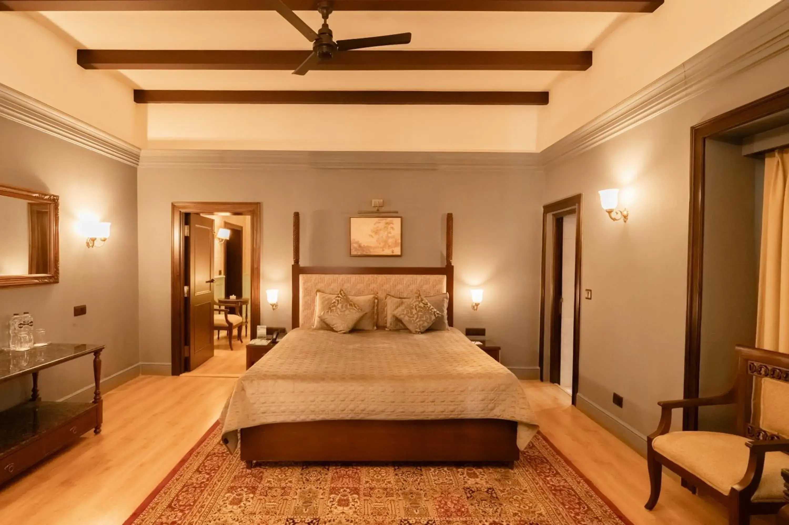 Bed in Vikram Vintage Inn Bed in Vikram Vintage Inn