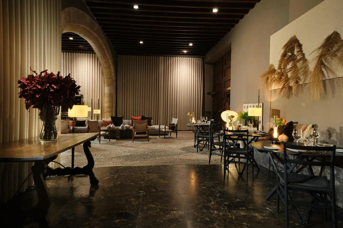 Restaurant/places to eat in Can Cera Hotel