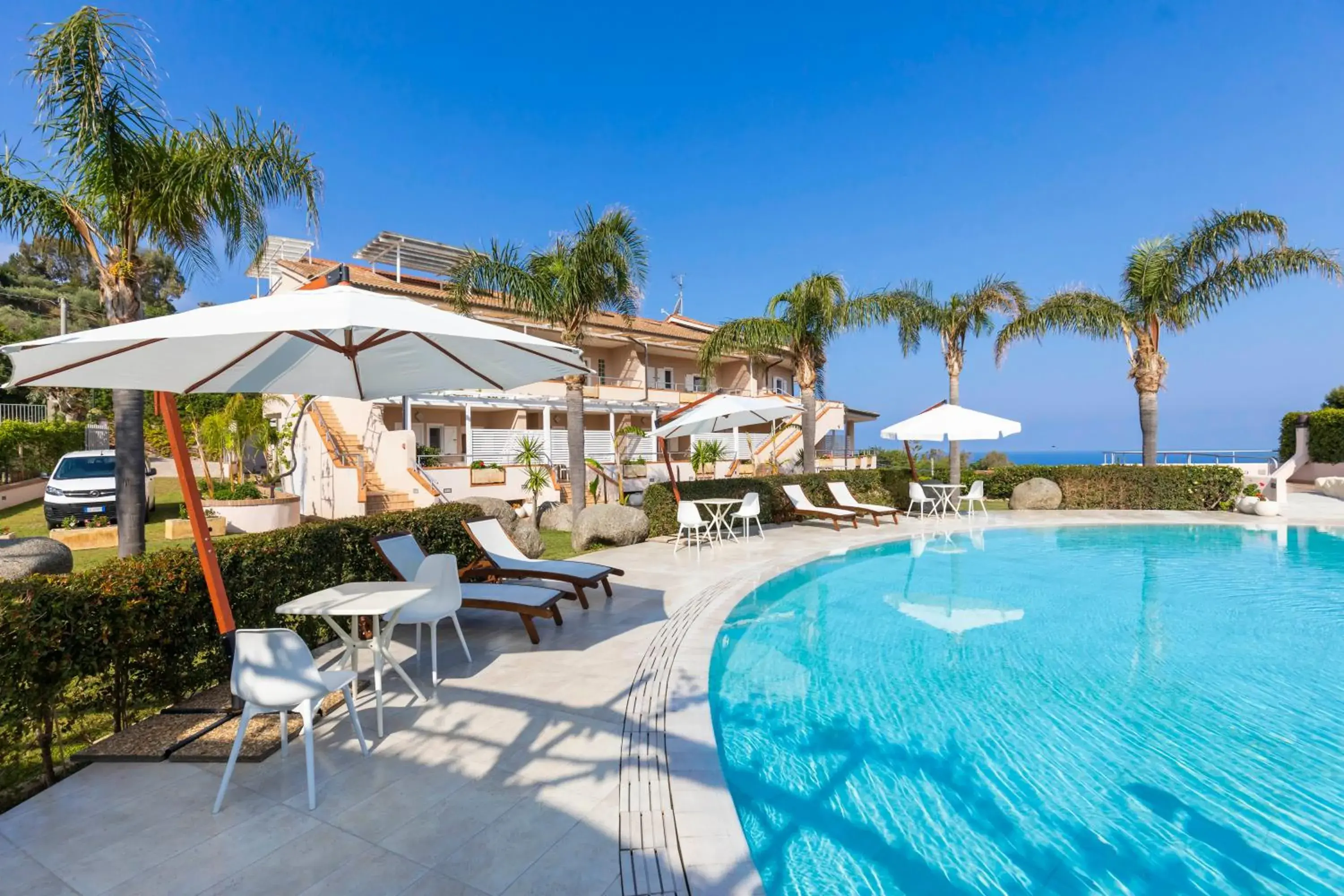 L' Arcobaleno Resort L' Arcobaleno Resort