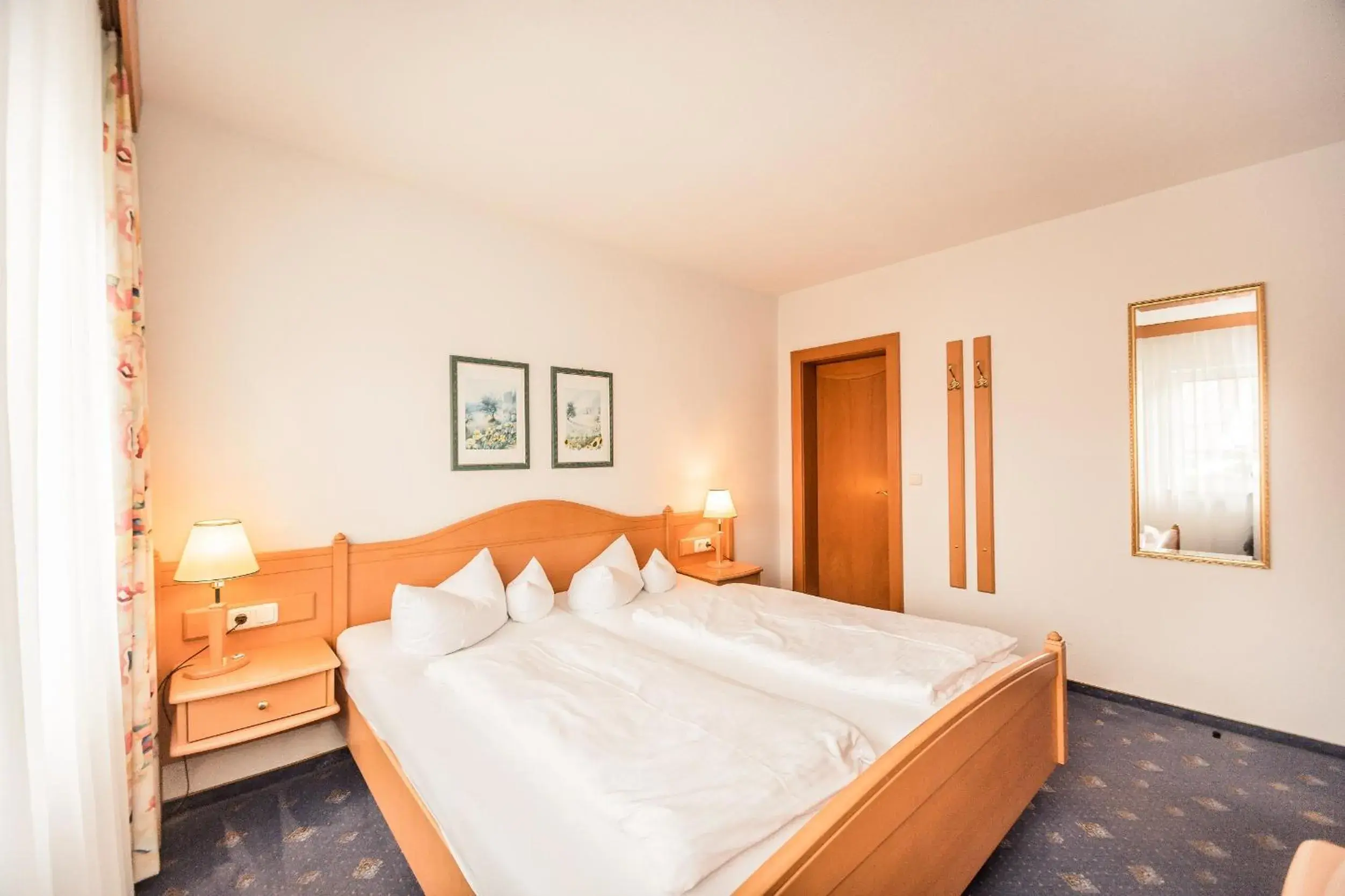 Deluxe Double Room - Main Building in Hotel Nordkap Deluxe Double Room - Main Building in Hotel Nordkap