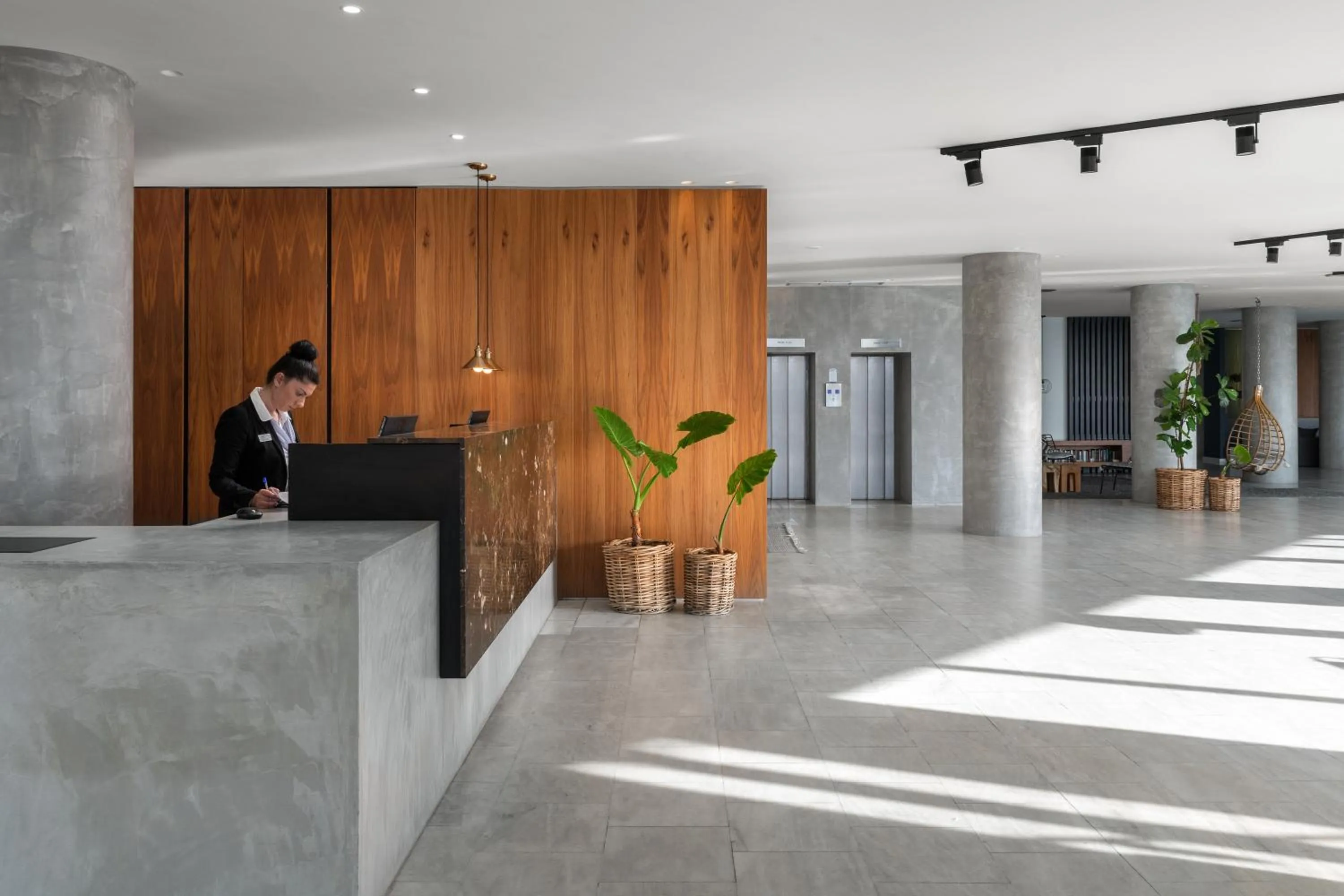 Blue Sky City Beach Hotel