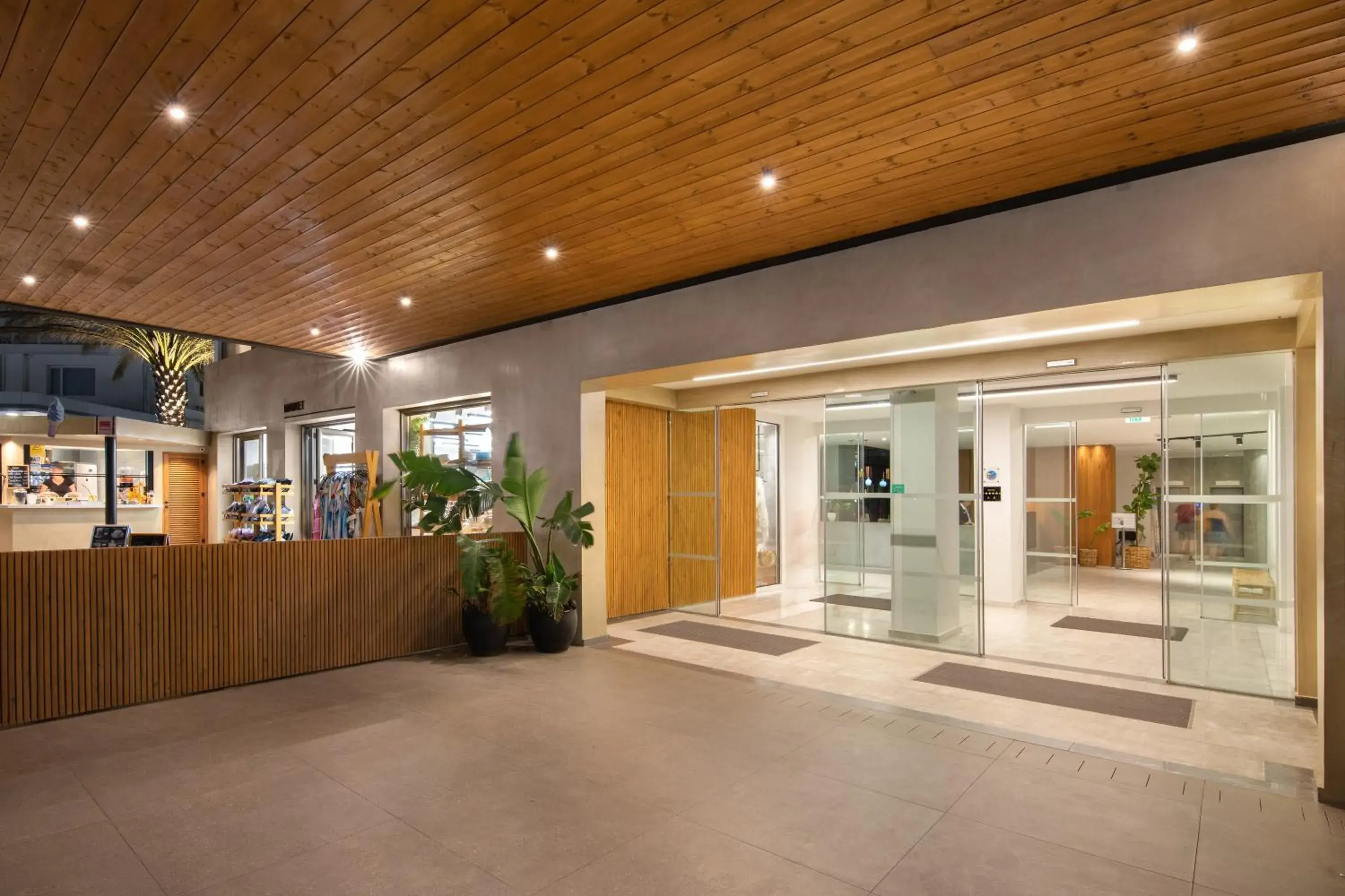 Facade/entrance in Blue Sky City Beach Hotel Facade/entrance in Blue Sky City Beach Hotel