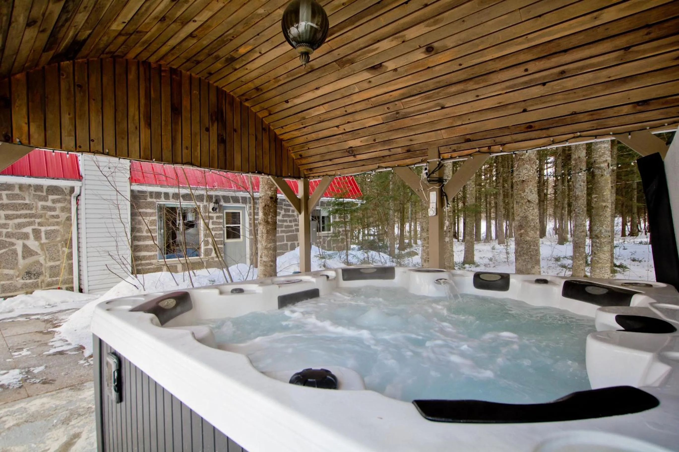 Activities in Camping Chalets Spas Pignons Rouges