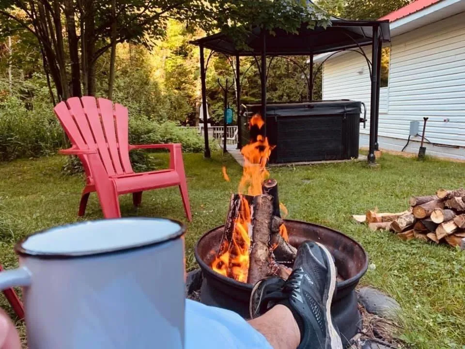 Camping Chalets Spas Pignons Rouges