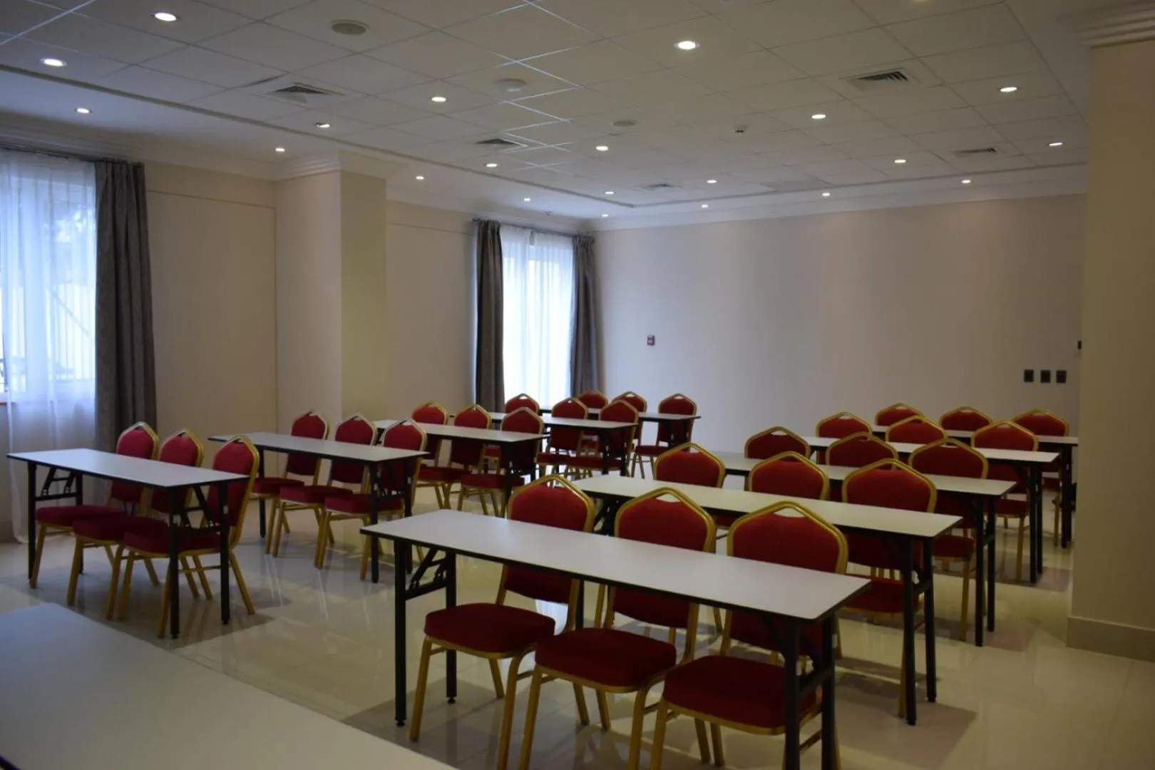 Meeting/conference room in Hotel Diego de Almagro Talca Express