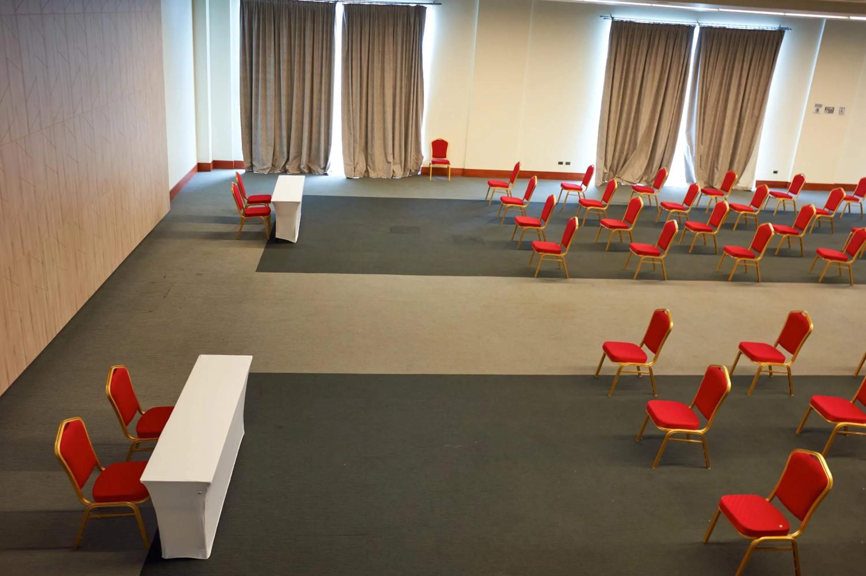 Meeting/conference room in Hotel Diego de Almagro Talca Express