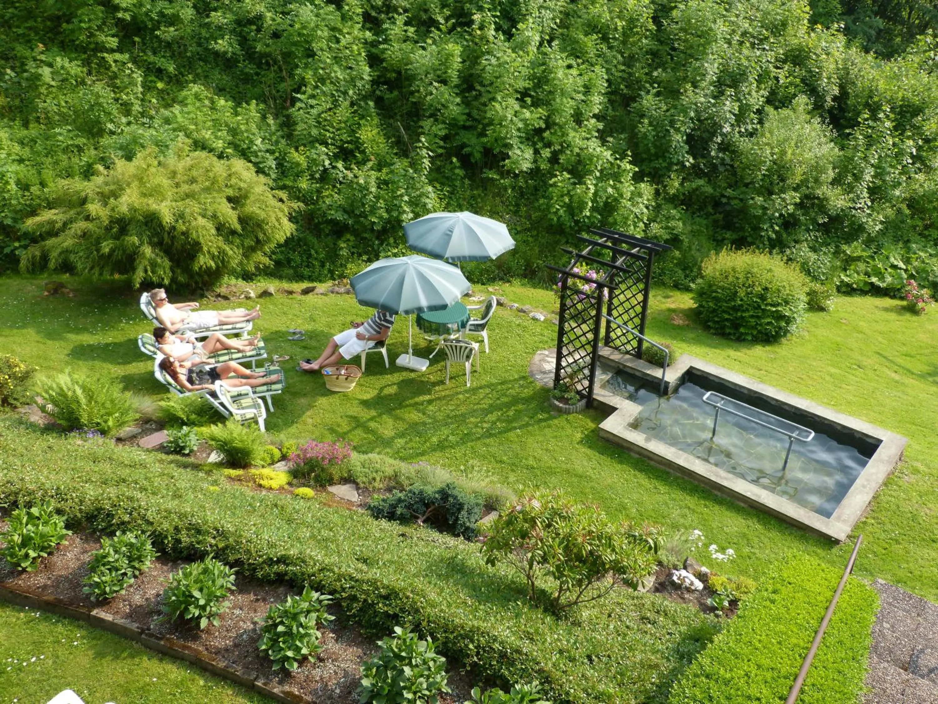 Garden view in Cafe-Pension Waldesruh