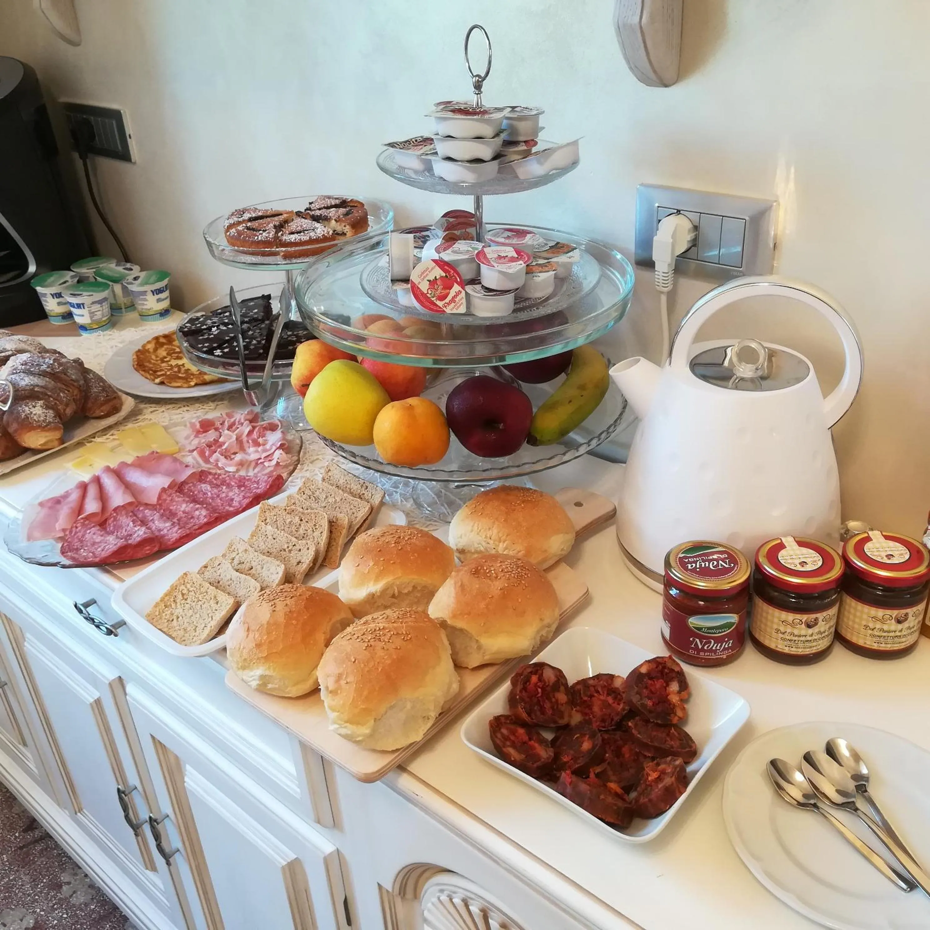 Food and drinks in b&b Giorgia