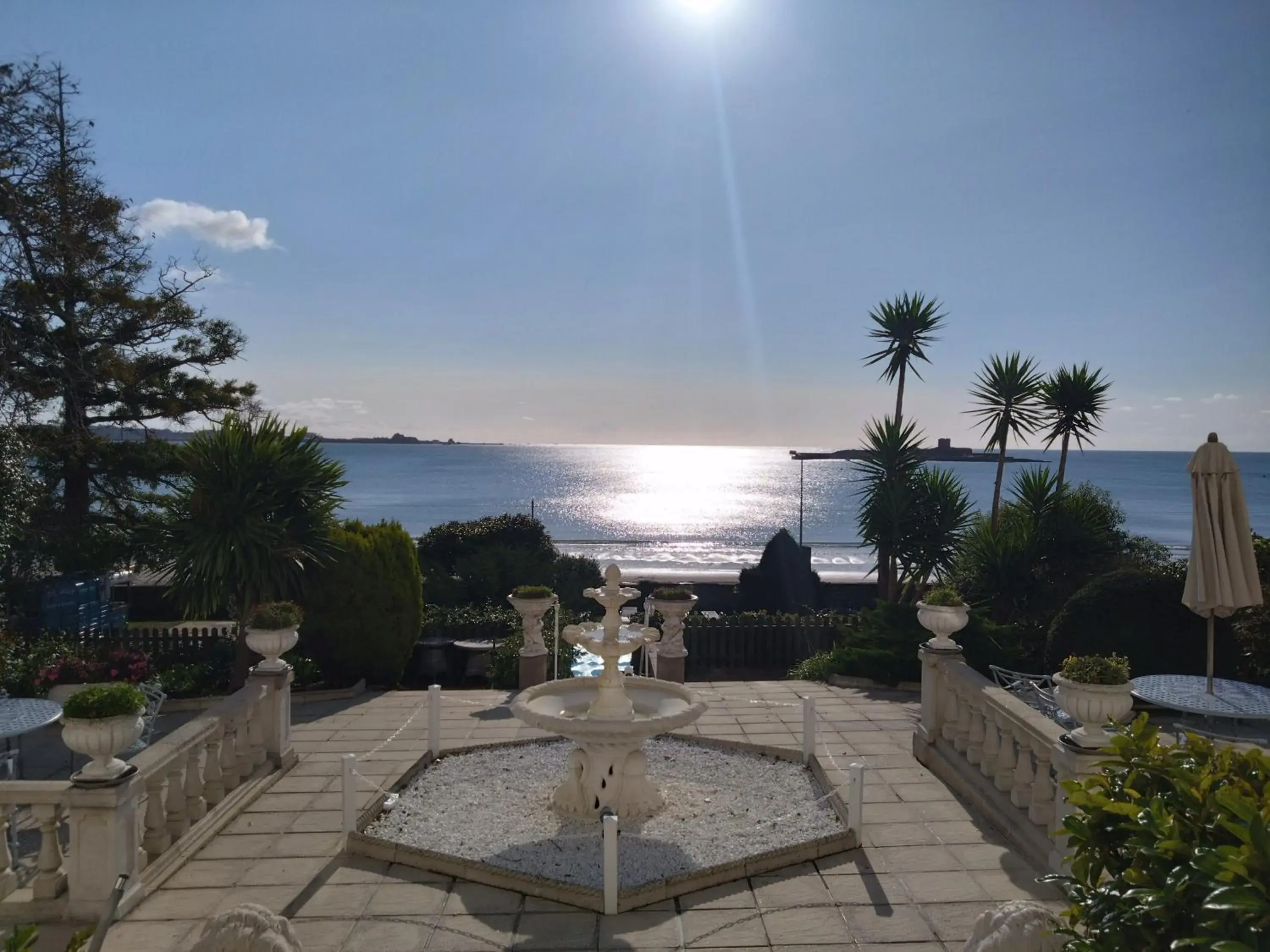 Superior Double Room with Sea View in La Haule Manor Superior Double Room with Sea View in La Haule Manor