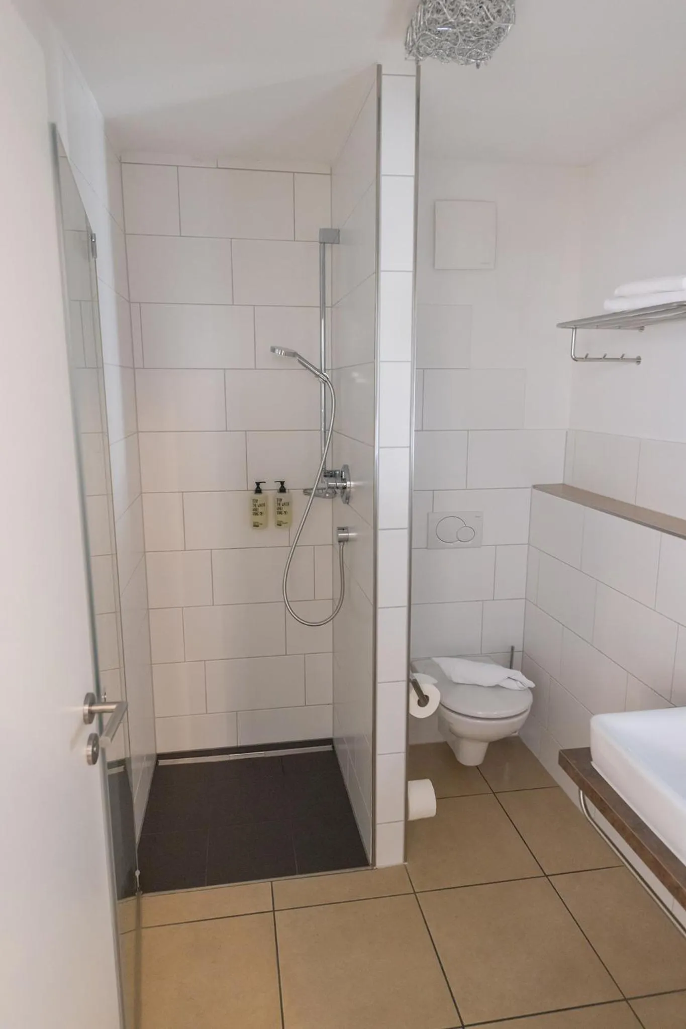 Shower in Boardinghouse HOME - adults only -