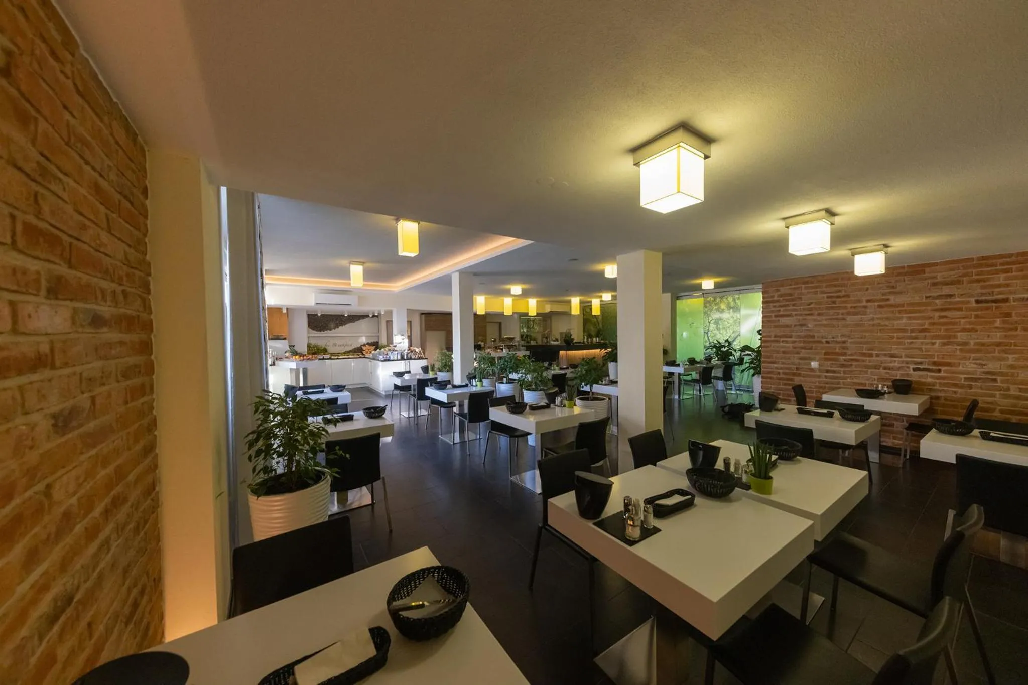 Restaurant/places to eat in Boardinghouse HOME - adults only -