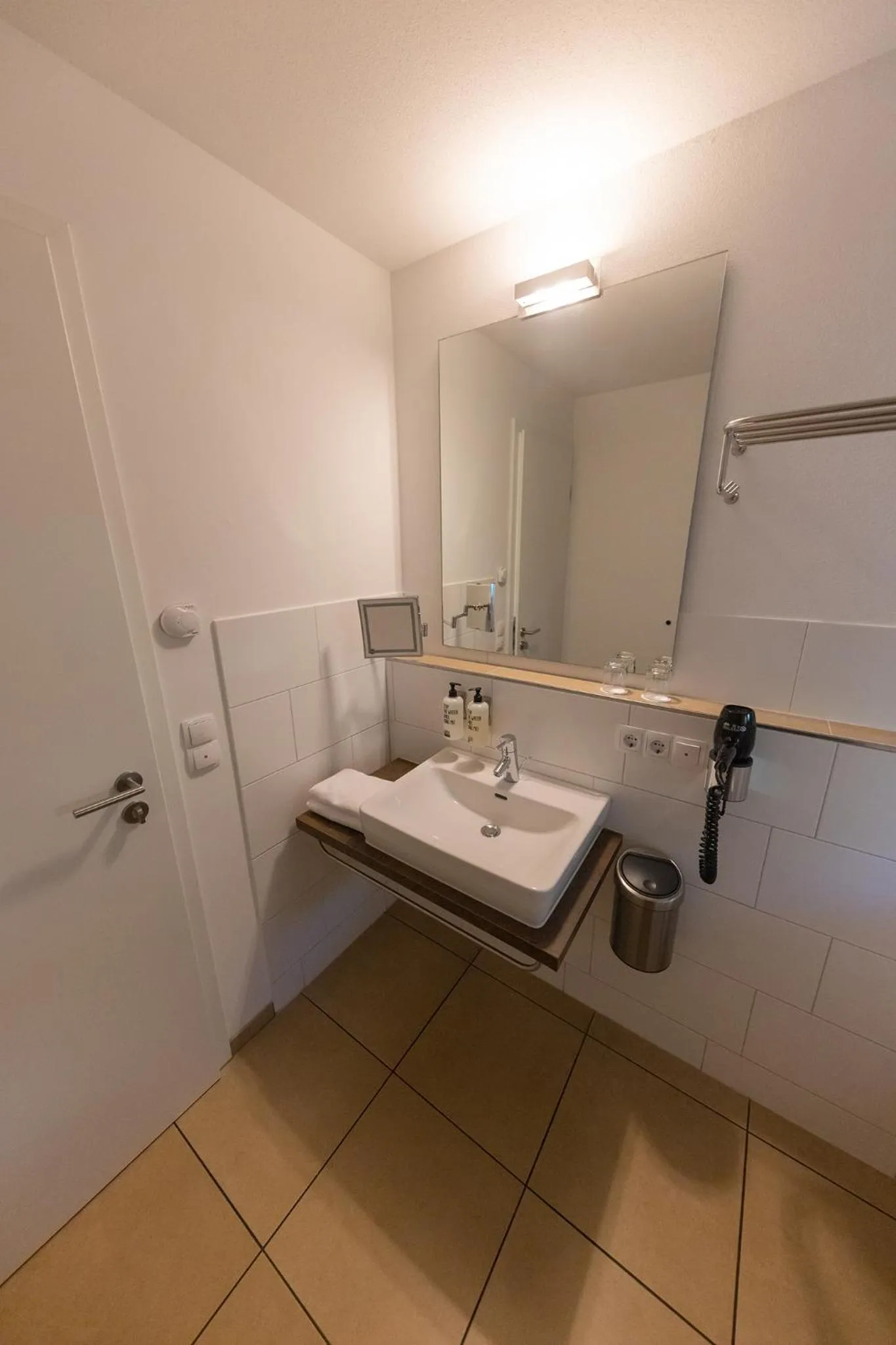 Boardinghouse HOME - adults only -