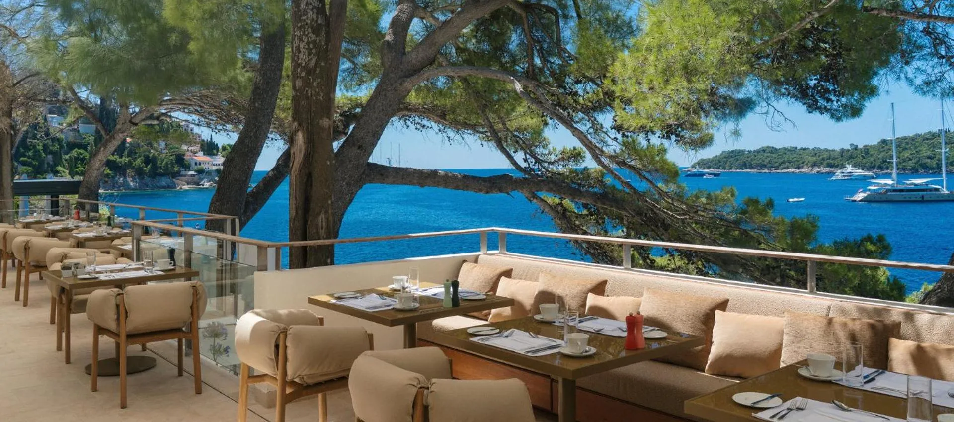 Restaurant/places to eat in Villa Dubrovnik
