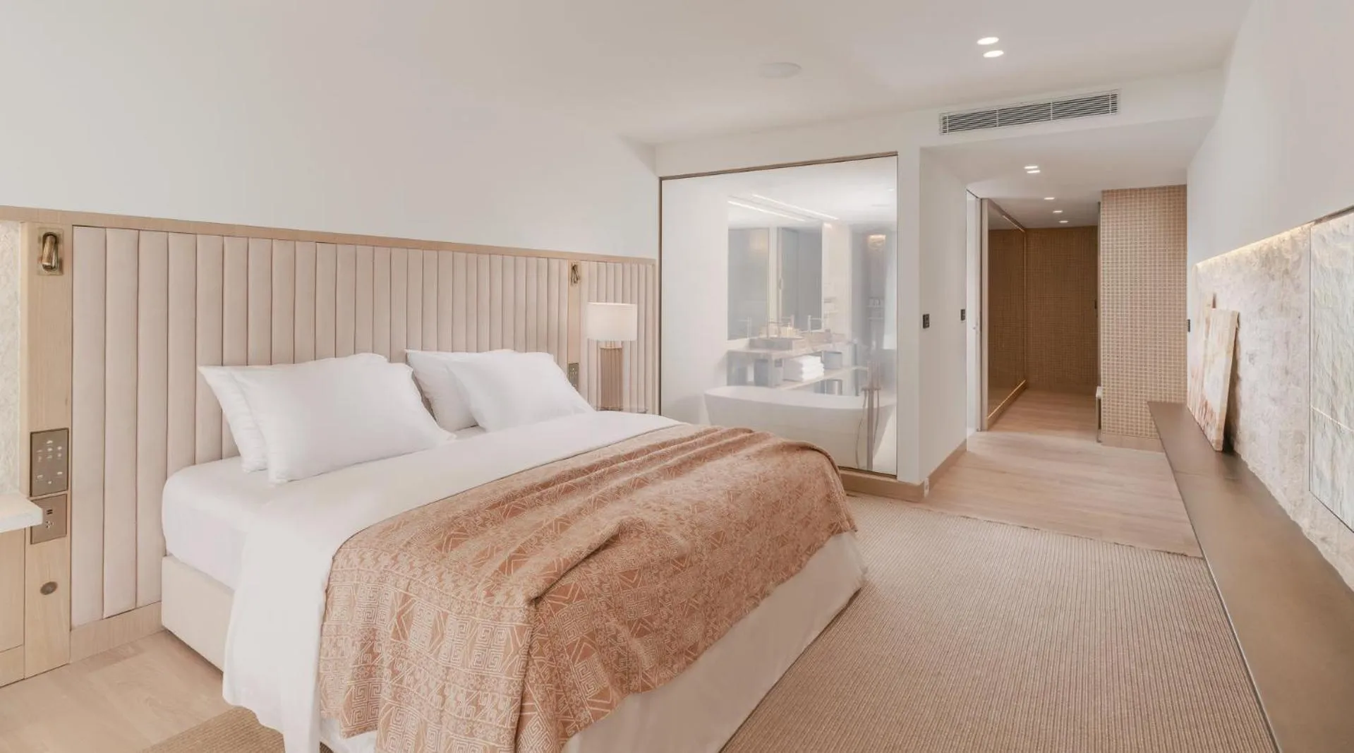 Bed in Villa Dubrovnik