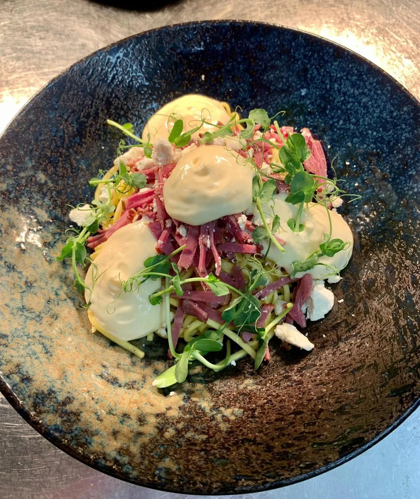 Restaurant/places to eat in Miura Hotel