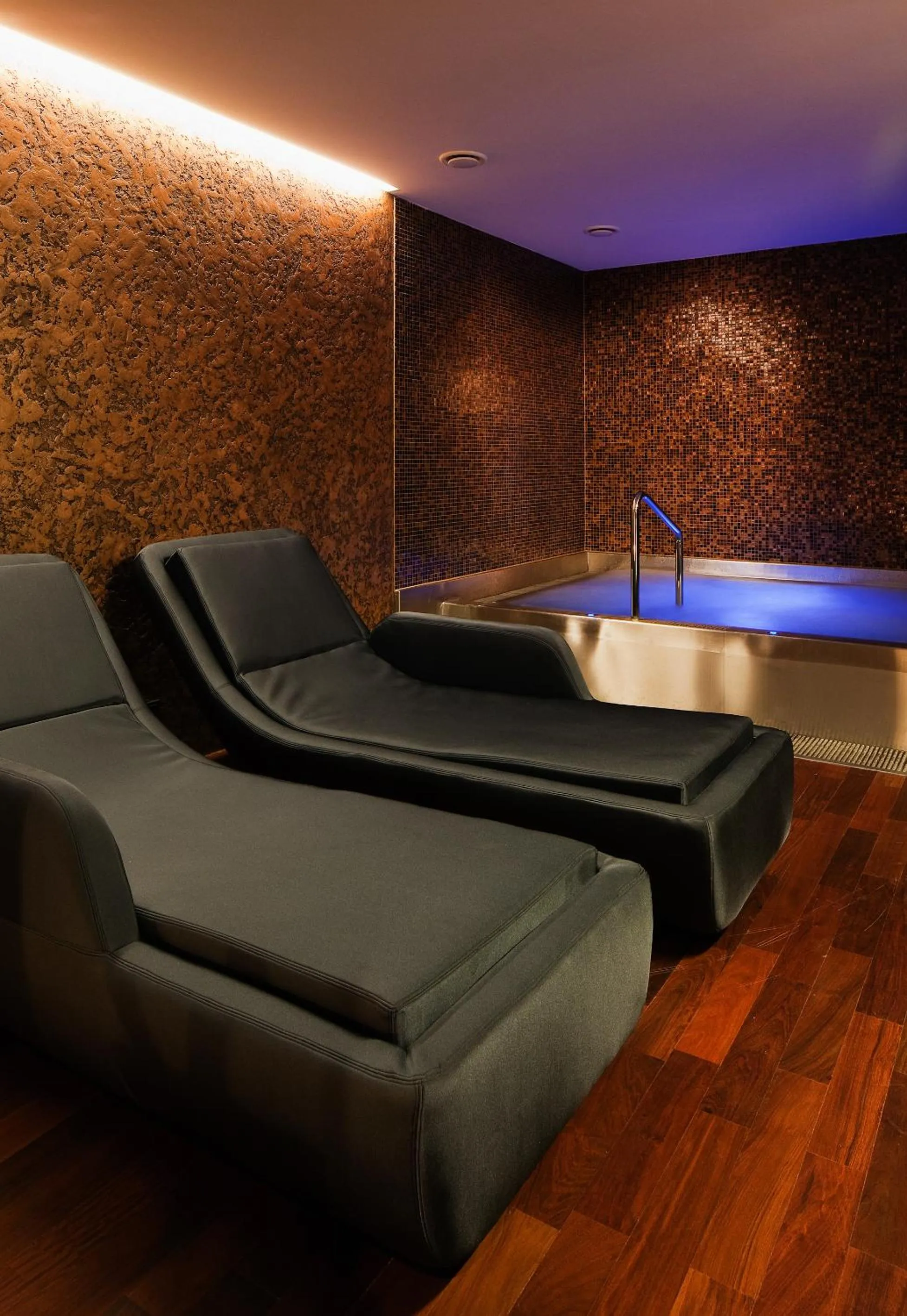 Spa and wellness centre/facilities in Miura Hotel