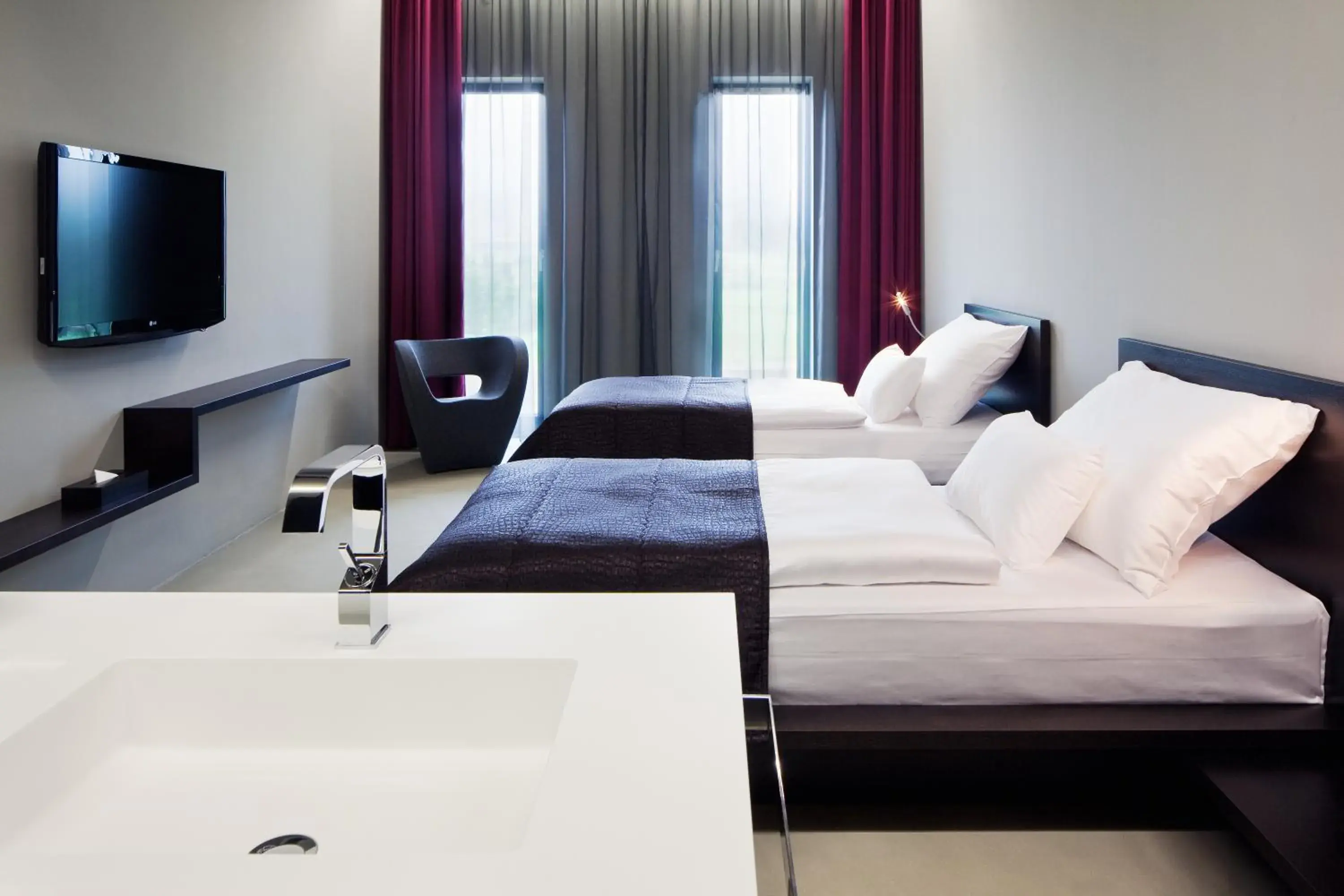 Deluxe Twin Room - single occupancy in Miura Hotel Deluxe Twin Room - single occupancy in Miura Hotel