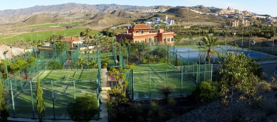 Property building in Hostel Águilas Isla del Fraile