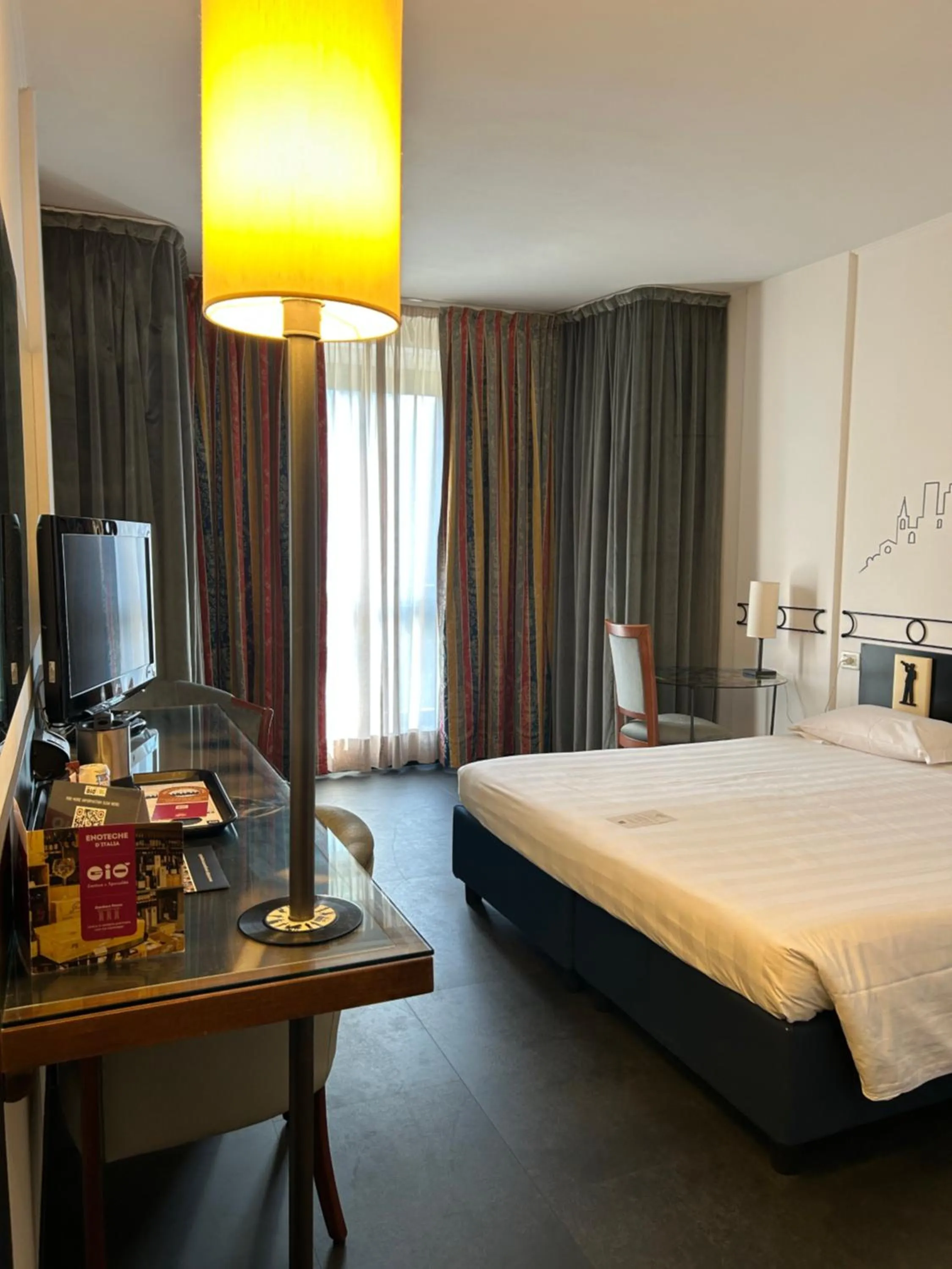 Bedroom, Bed in Hotel Giò Wine e Jazz Area